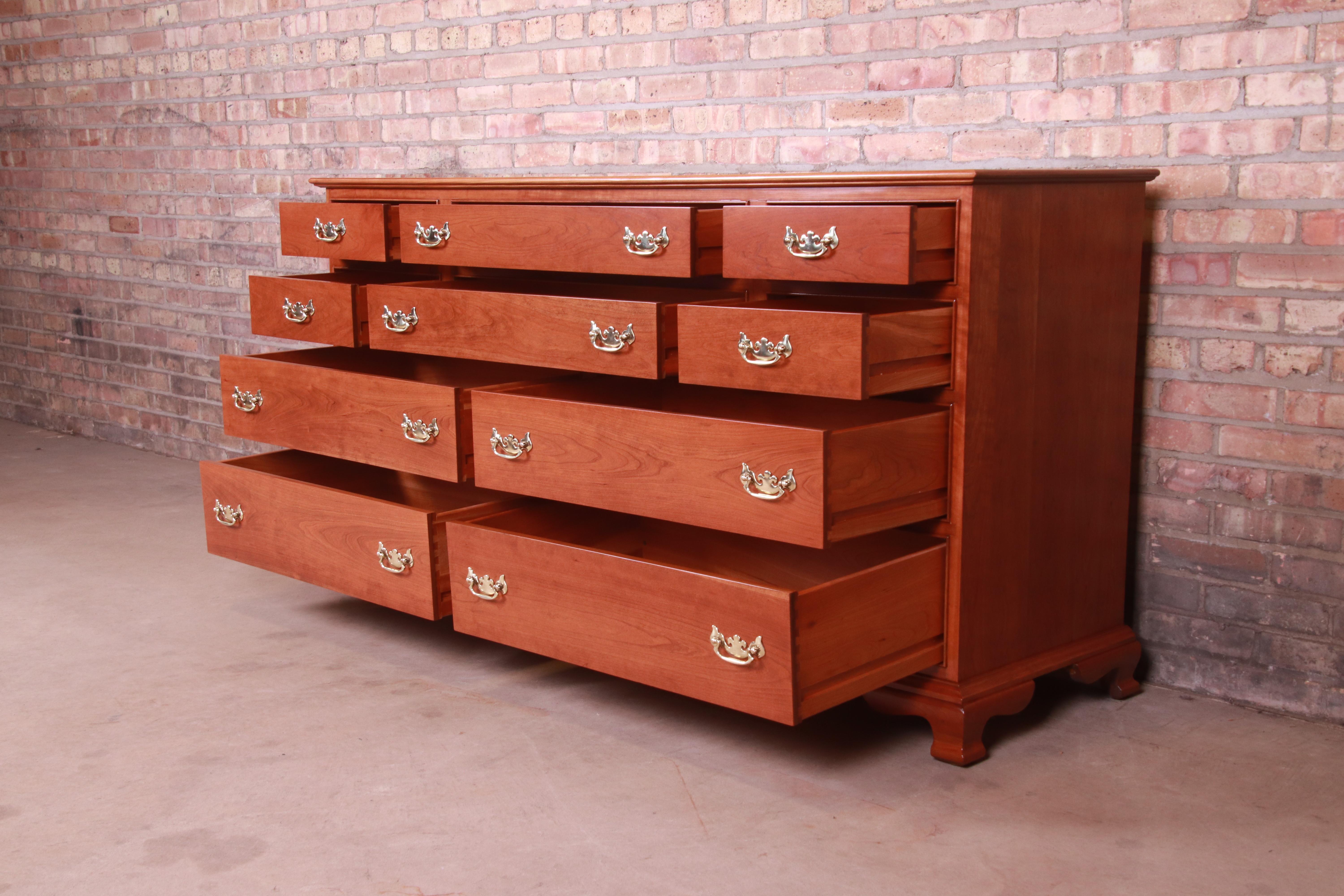 Stickley American Colonial Solid Cherry Wood Ten-Drawer Dresser, Refinished 1