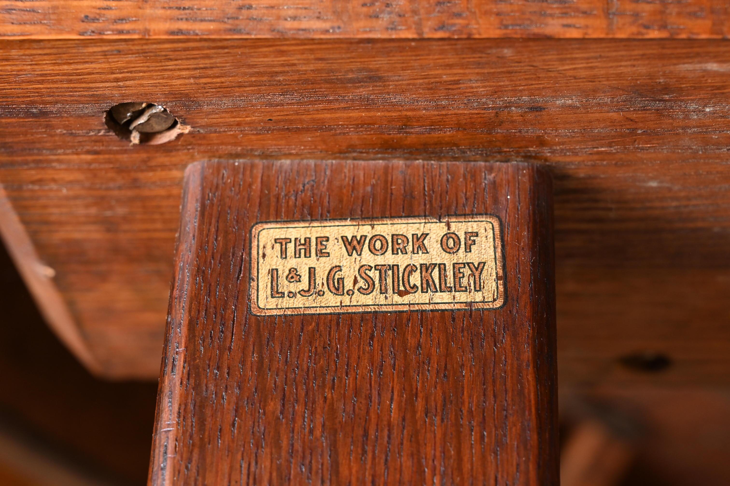 Table de salle à manger à rallonge Stickley Antique Mission Oak Arts & Craft, Circa 1900 en vente 5