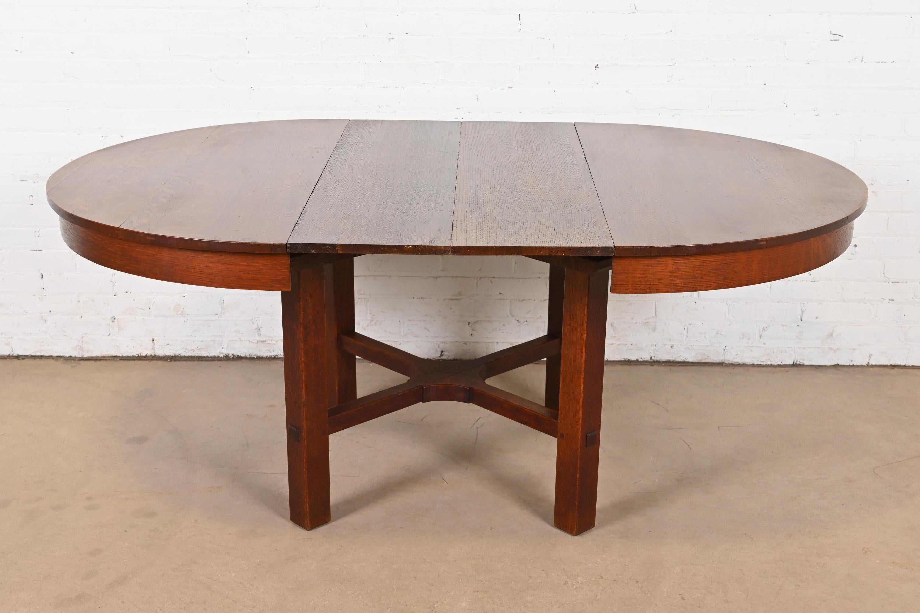 Table de salle à manger à rallonge Stickley Antique Mission Oak Arts & Craft, Circa 1900 en vente 1