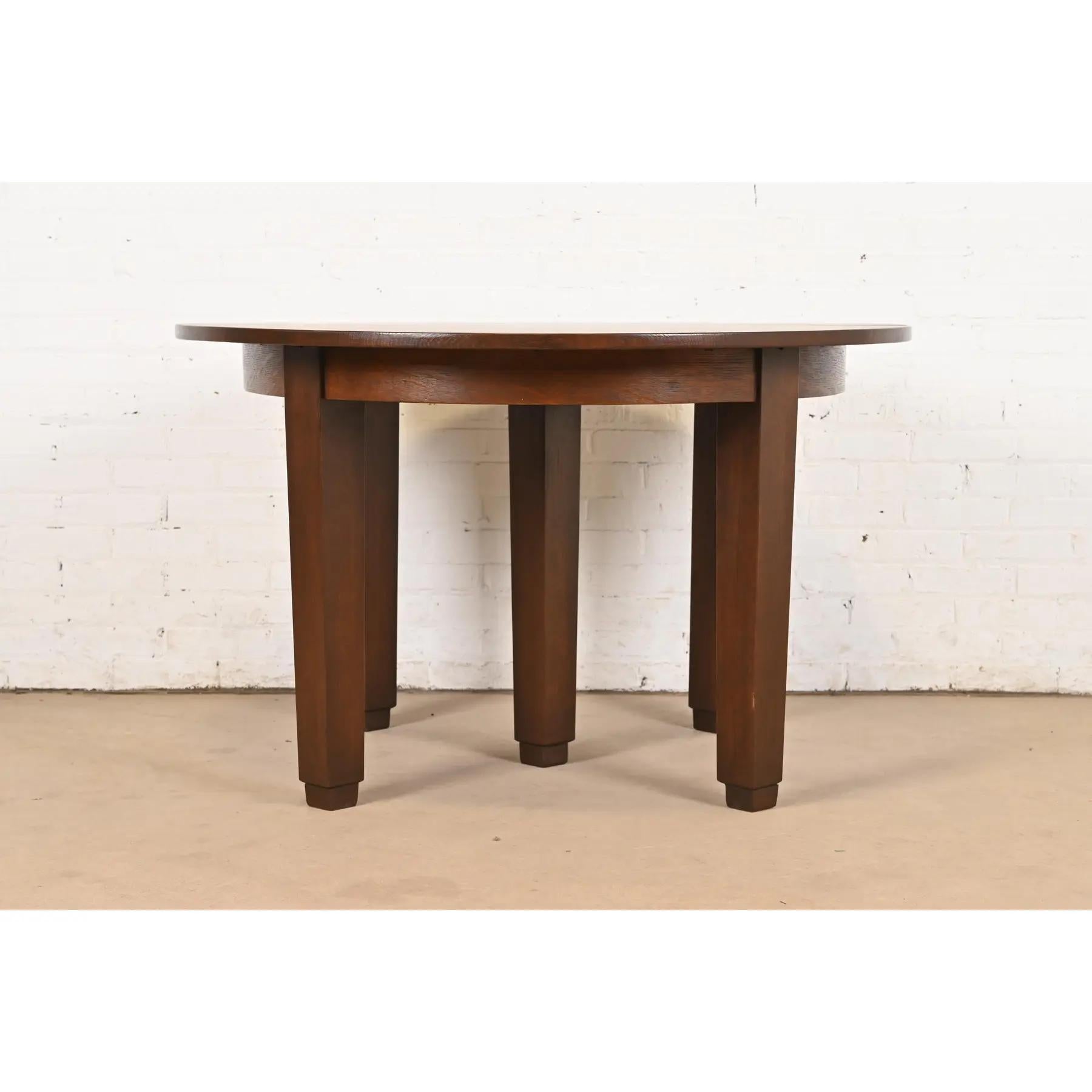 Américain Table de salle à manger à rallonge Stickley Antique Mission Oak Arts & Craft, Circa 1910 en vente
