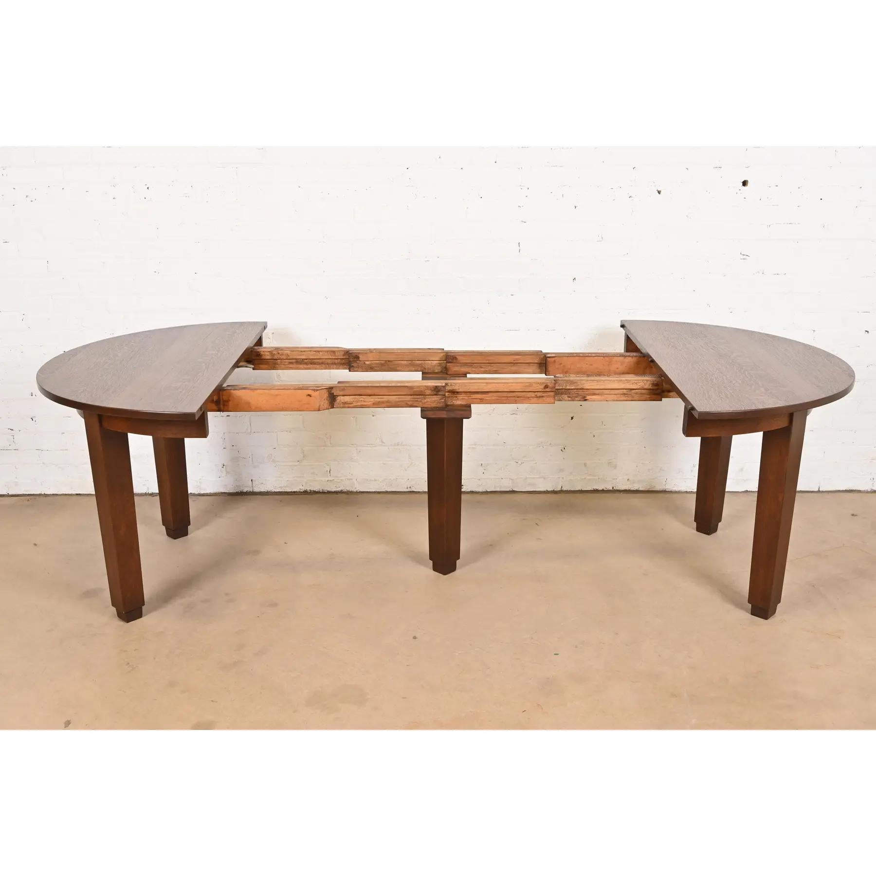 Table de salle à manger à rallonge Stickley Antique Mission Oak Arts & Craft, Circa 1910 en vente 1
