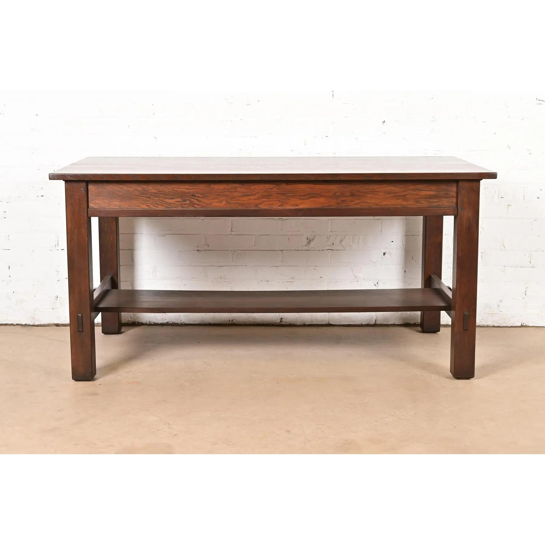 Stickley Antique Mission Oak Arts & Crafts Writing Desk, Newly Refinished im Angebot 6