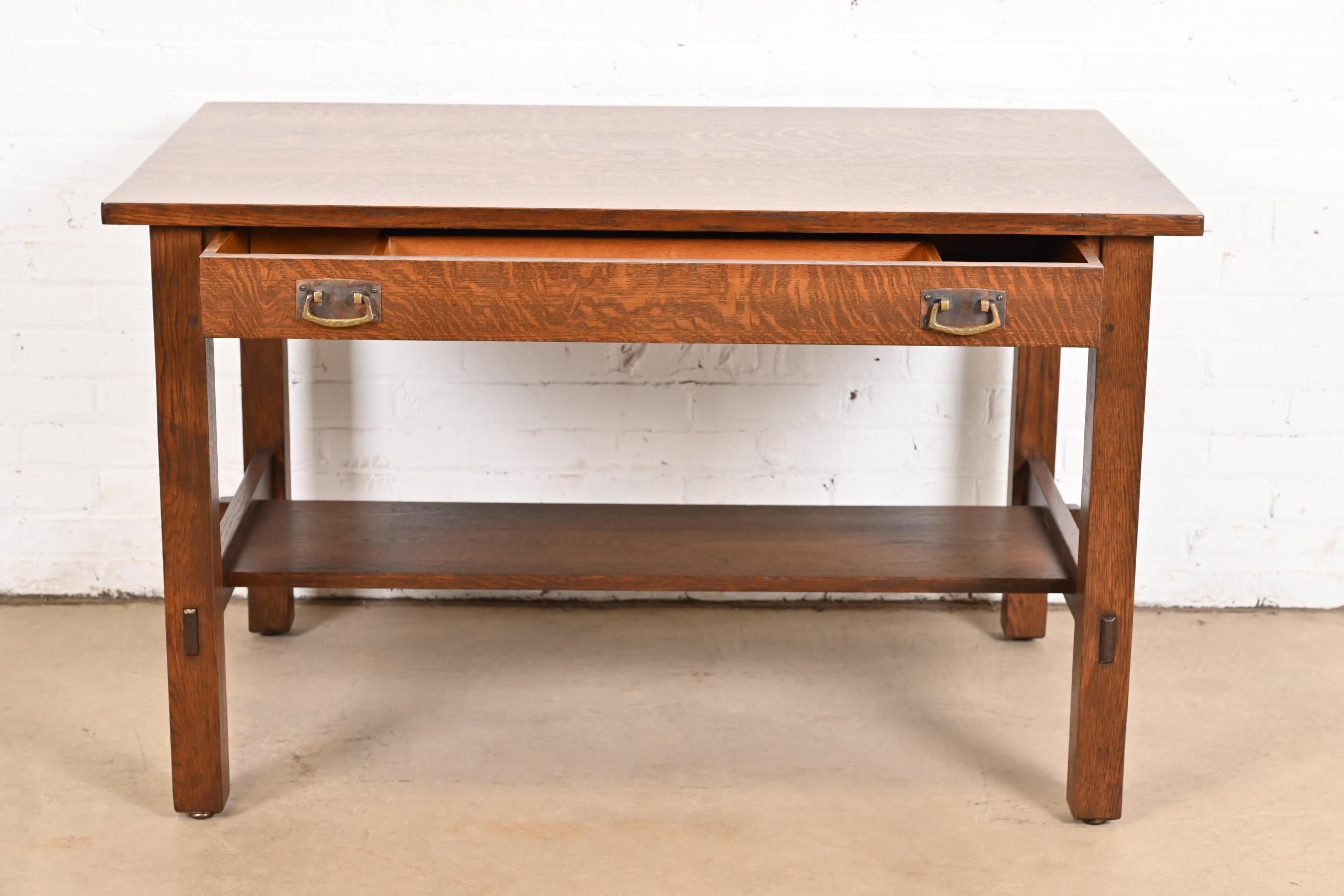 Escritorio o Mesa de Biblioteca Stickley Antique Mission Oak Arts & Crafts siglo XX en venta
