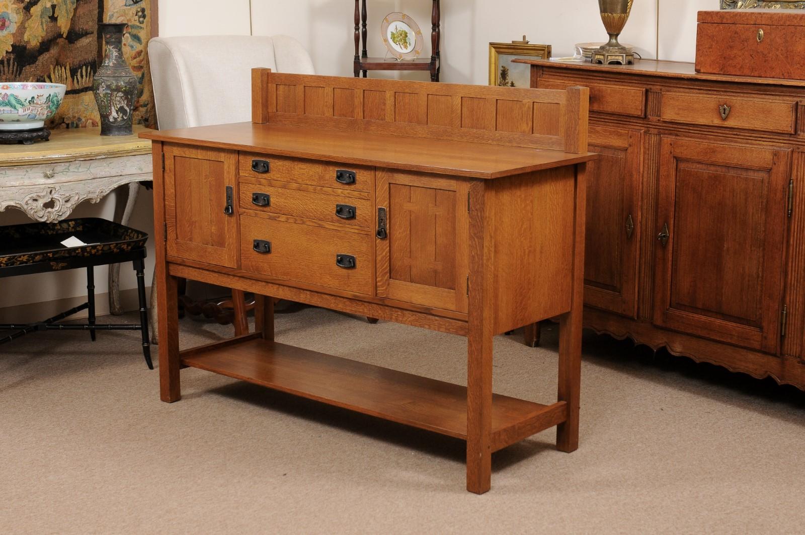 20th Century Stickley Arts and Crafts Oak Serving Table / Sideboard