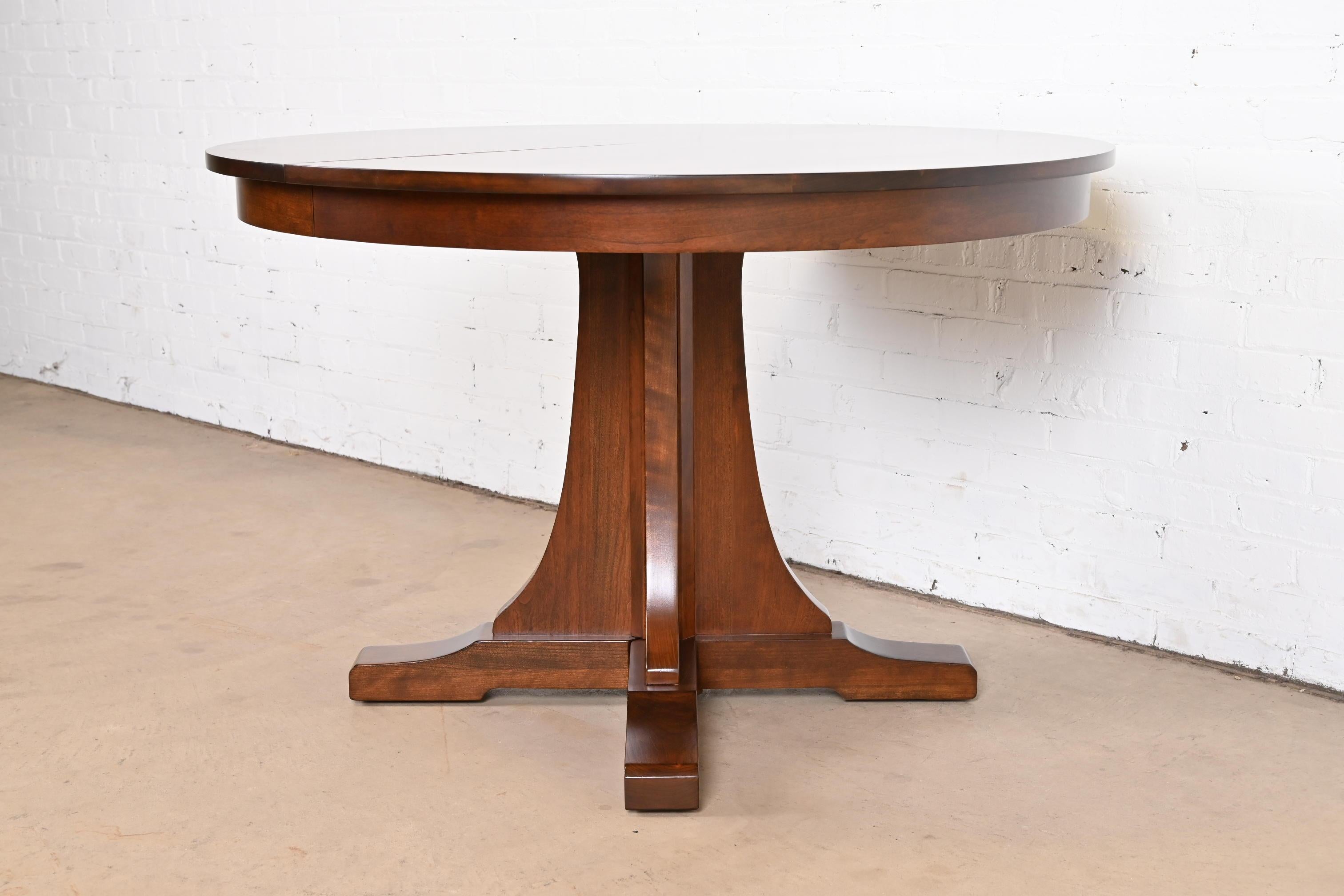 Stickley Arts & Crafts Cherry Wood Extension Pedestal Dining Table, Refinished In Good Condition In South Bend, IN