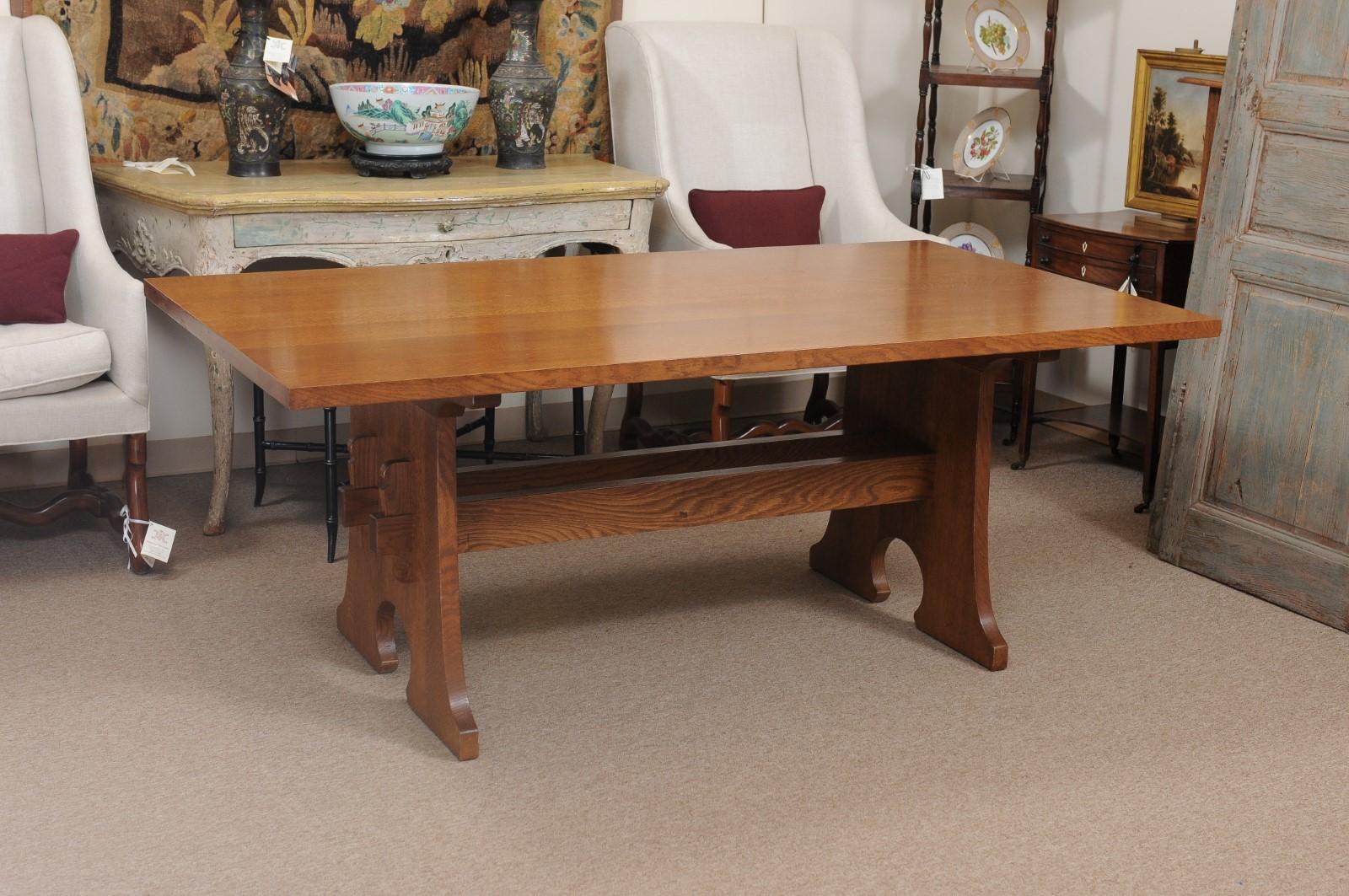 Stickley Arts & Crafts Mission Collection extending oak dining table with 2 removable leaves. Table with no leaves is 76