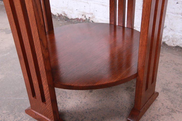 Stickley Arts and Crafts Solid Quartersawn Oak Occasional Side Table at
