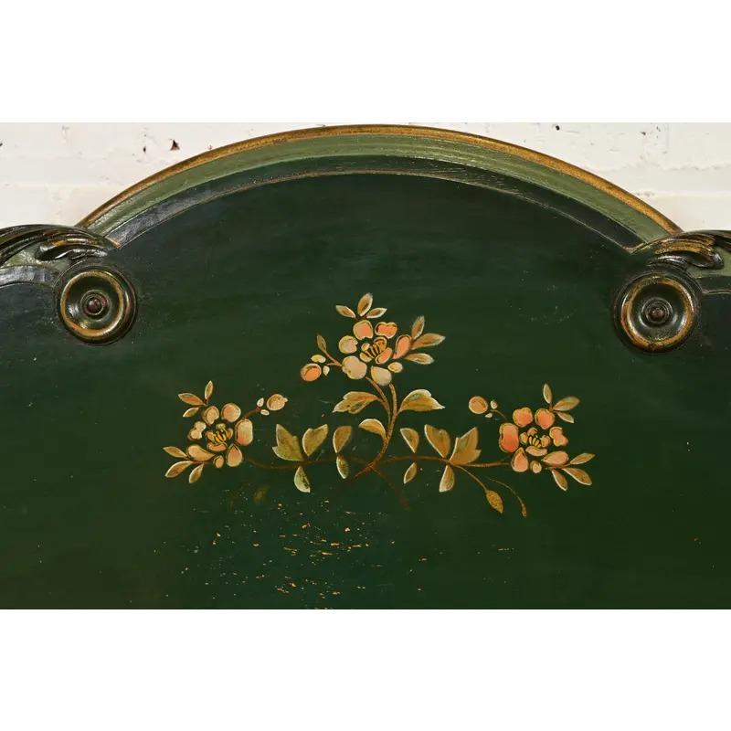 Lits jumeaux anciens Stickley Brothers, peints à la fleur, datant des années 1920 en vente 4