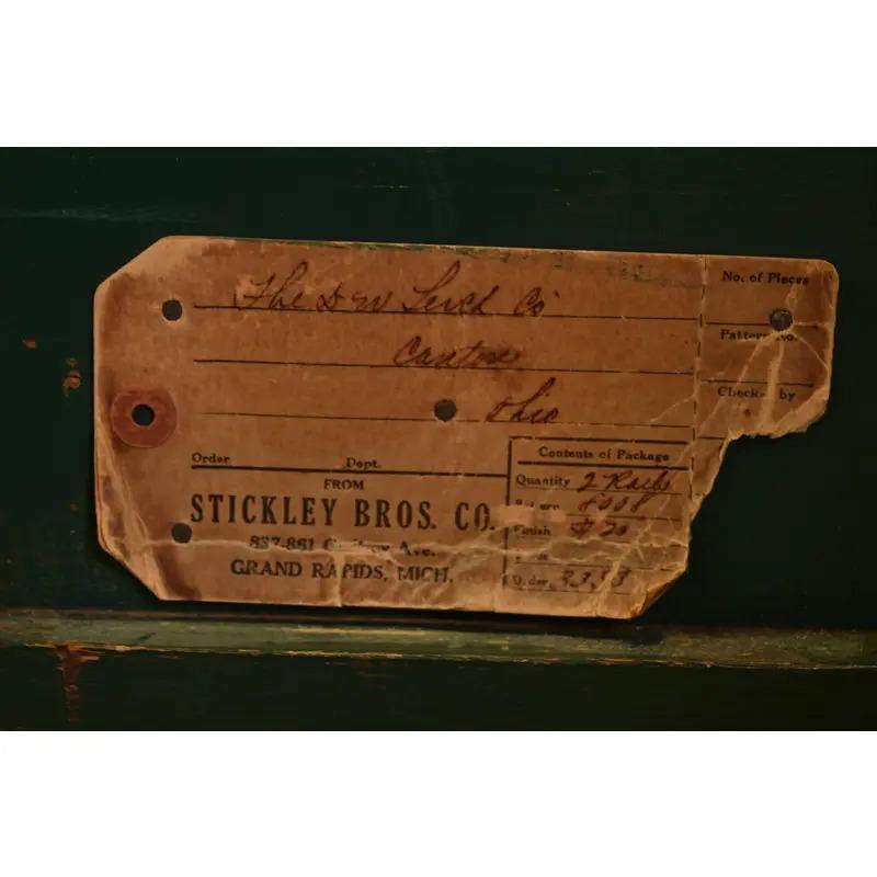 Lits jumeaux anciens Stickley Brothers, peints à la fleur, datant des années 1920 en vente 6