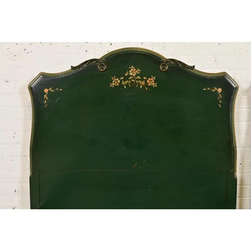 Lits jumeaux anciens Stickley Brothers, peints à la fleur, datant des années 1920 en vente 1