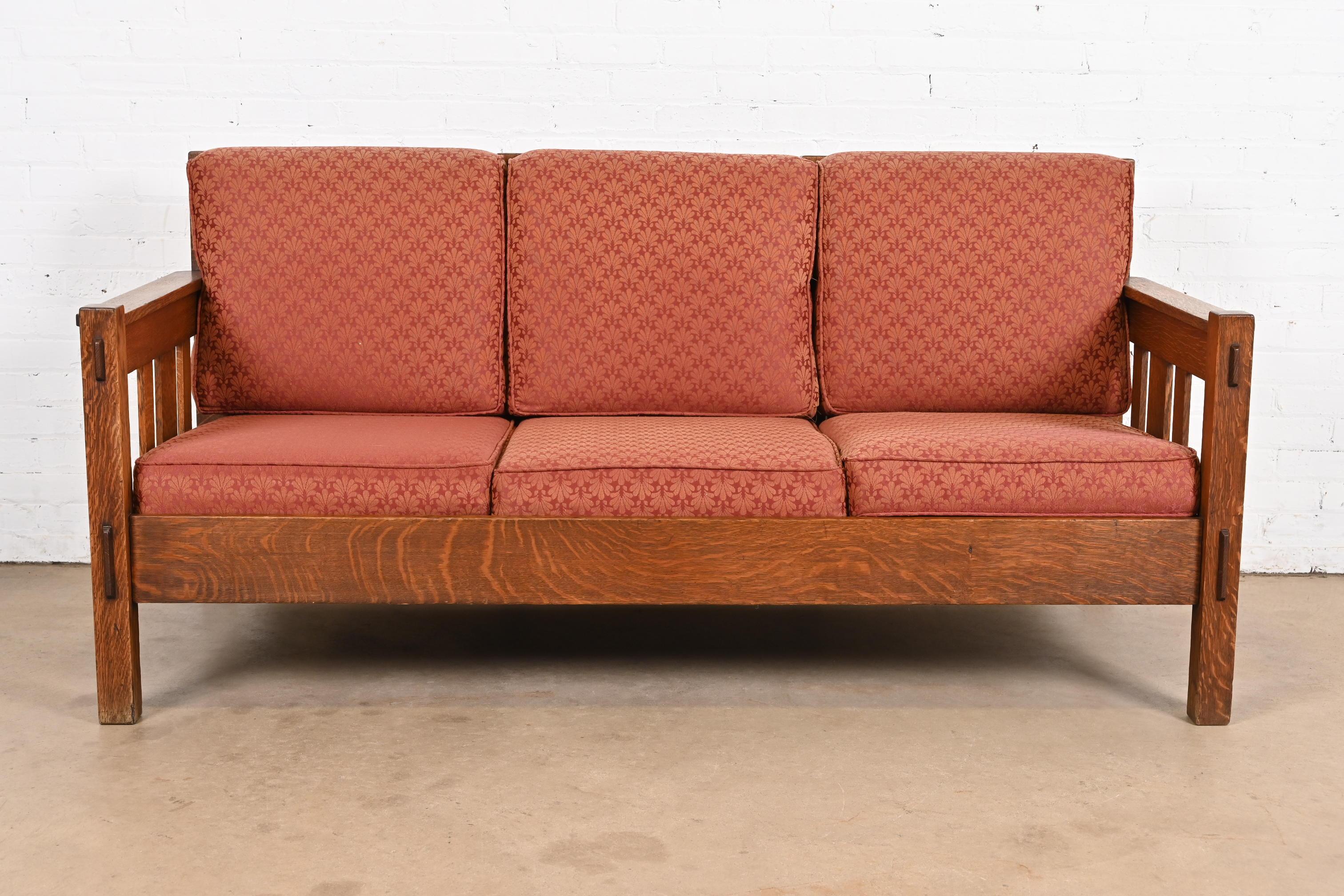 Américain Canapé Mission Arts and Crafts de Stickley Brothers, vers 1900 en vente