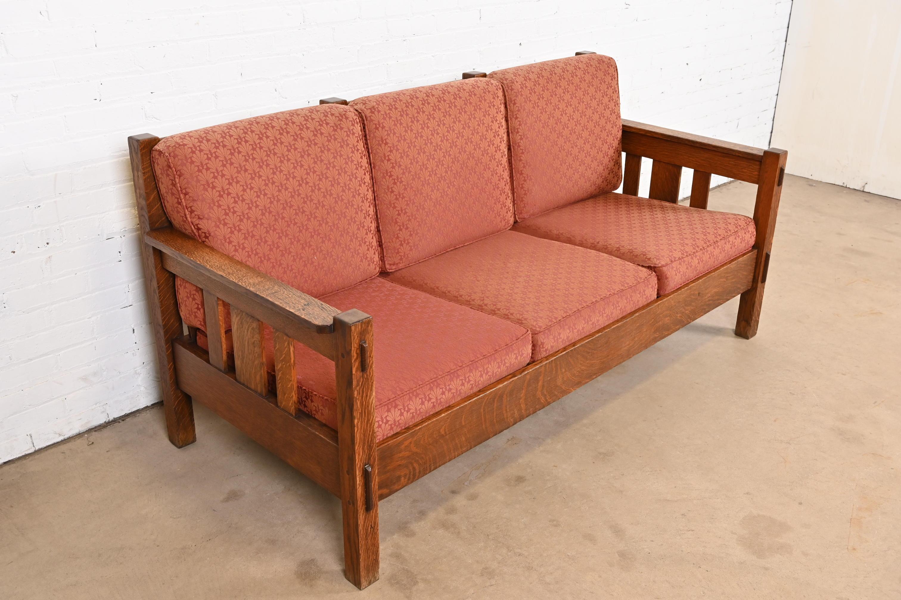 20ième siècle Canapé Mission Arts and Crafts de Stickley Brothers, vers 1900 en vente