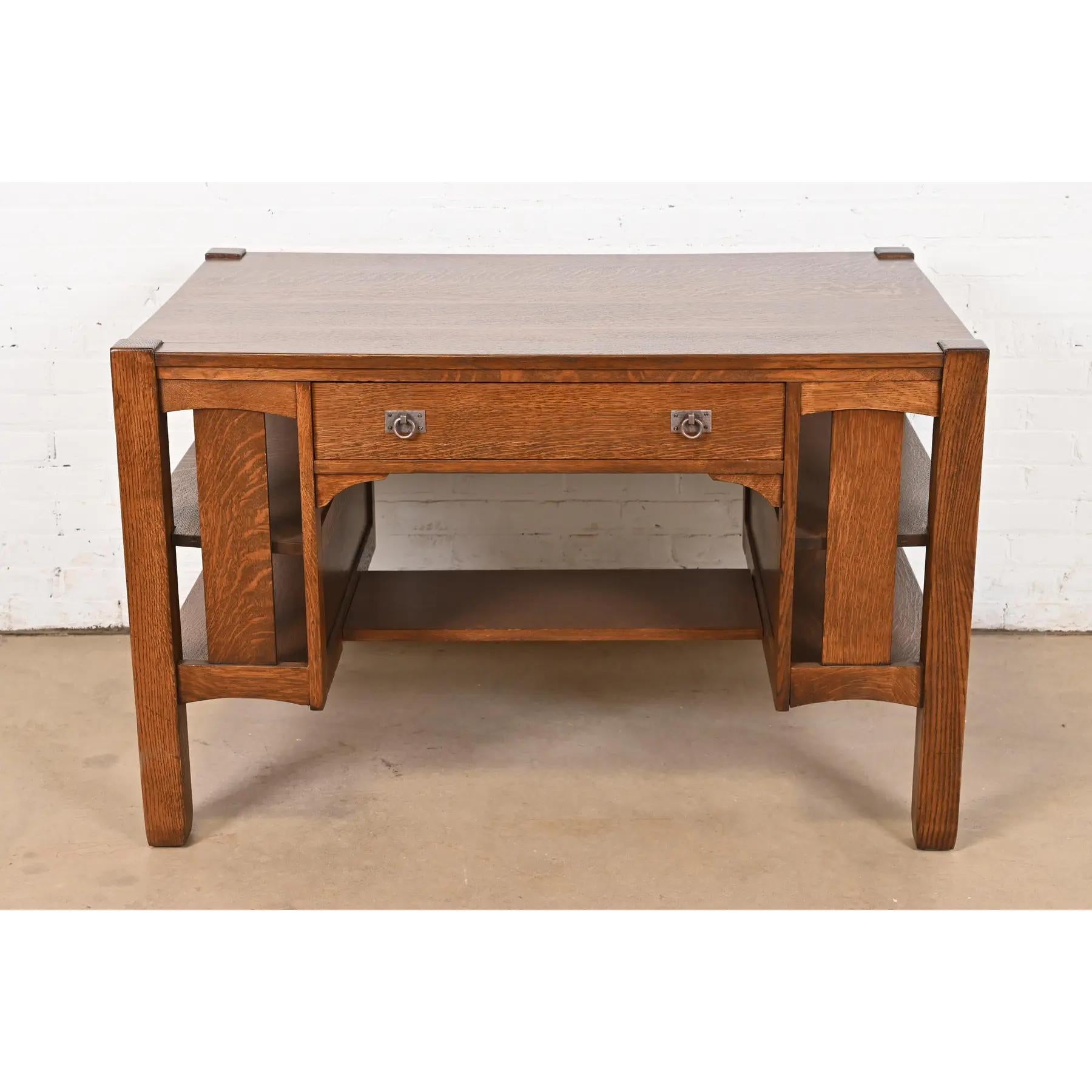 American Stickley Brothers Antique Mission Oak Arts & Crafts Desk, Newly Refinished For Sale