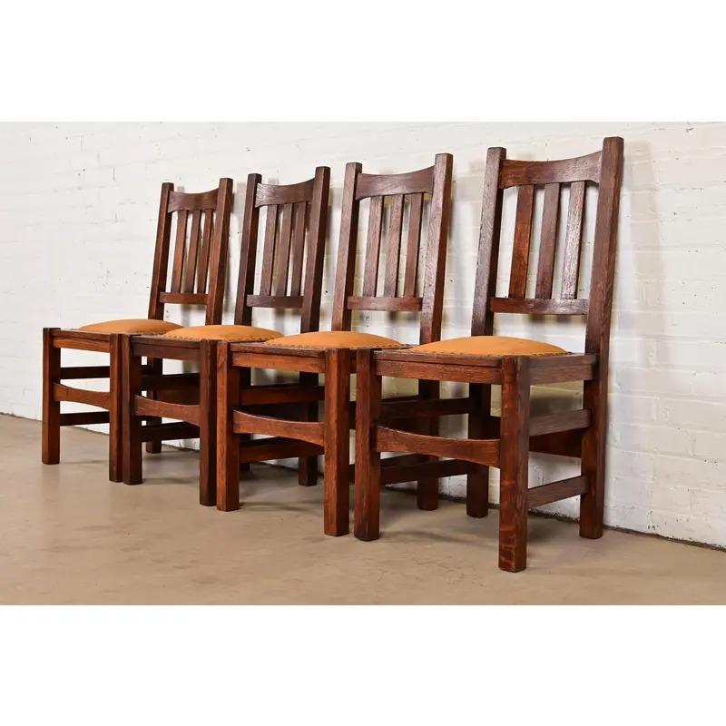 Stickley Brothers Sillas de comedor antiguas Mission Arts & Crafts de roble, set de cuatro en Bueno estado para la venta en South Bend, IN