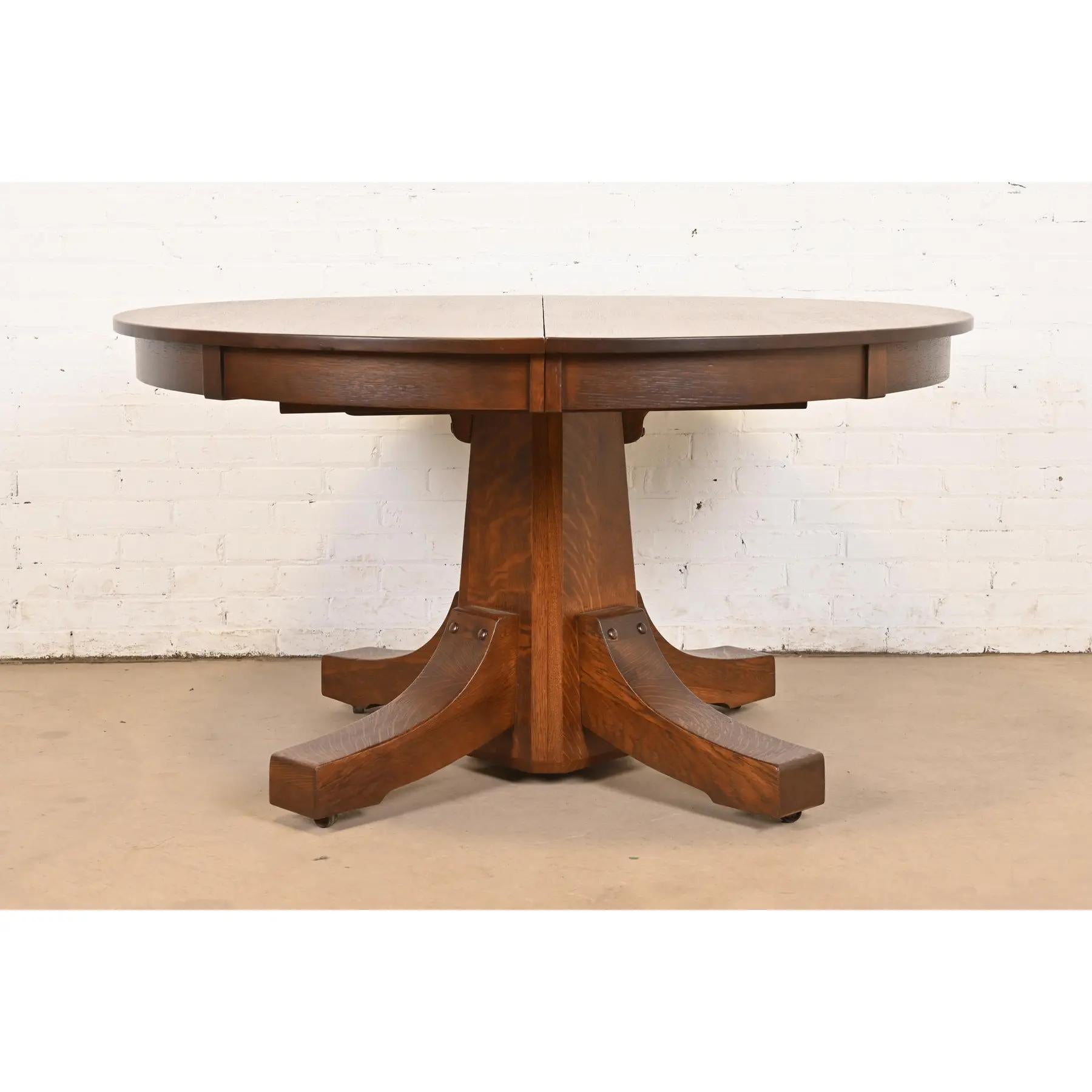 Stickley Brothers Antiker Missions-Esstisch aus Eiche im Arts & Crafts-Stil, neu lackiert im Angebot 4