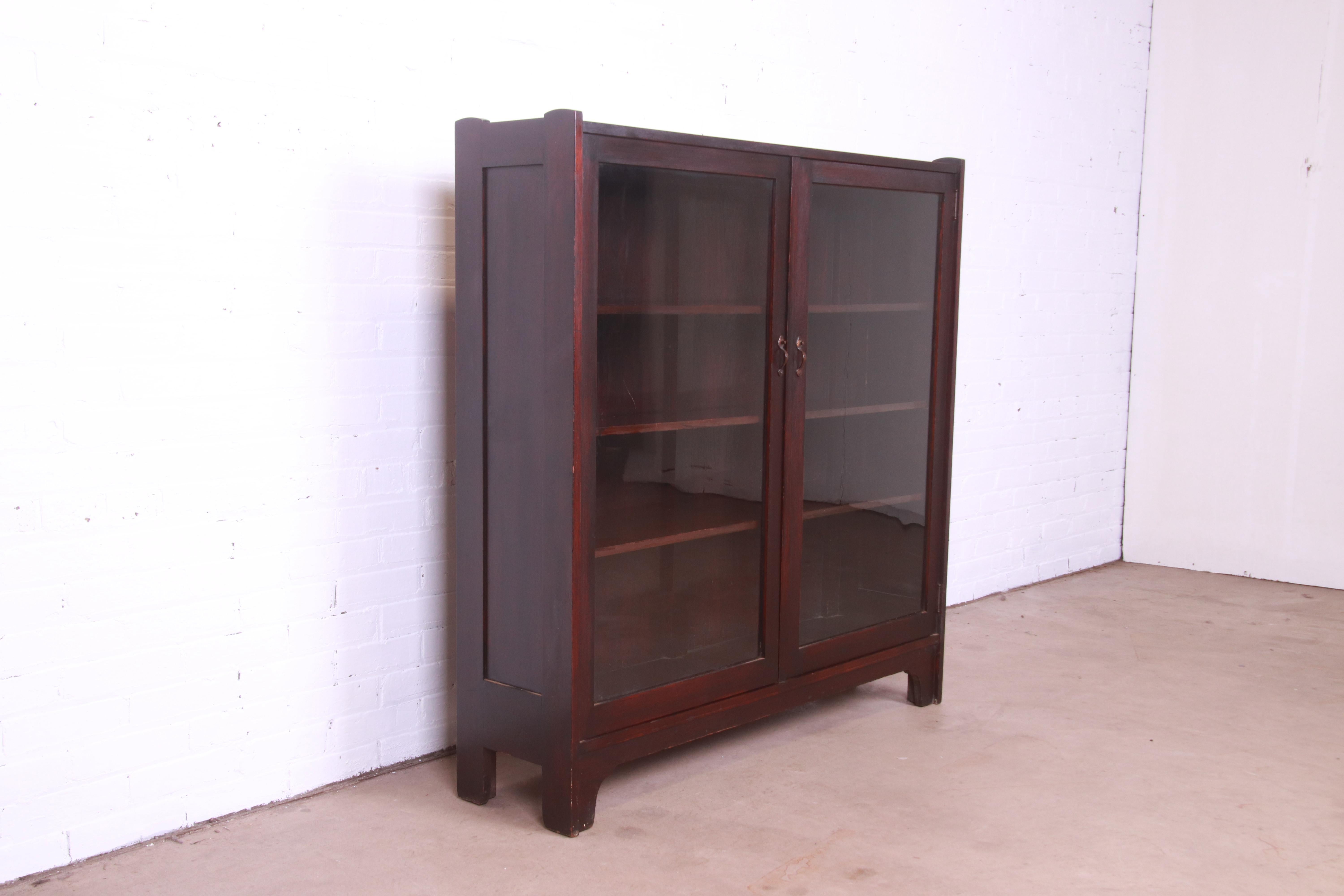 20th Century Stickley Brothers Antique Mission Oak Arts & Crafts Double Bookcase, Circa 1900