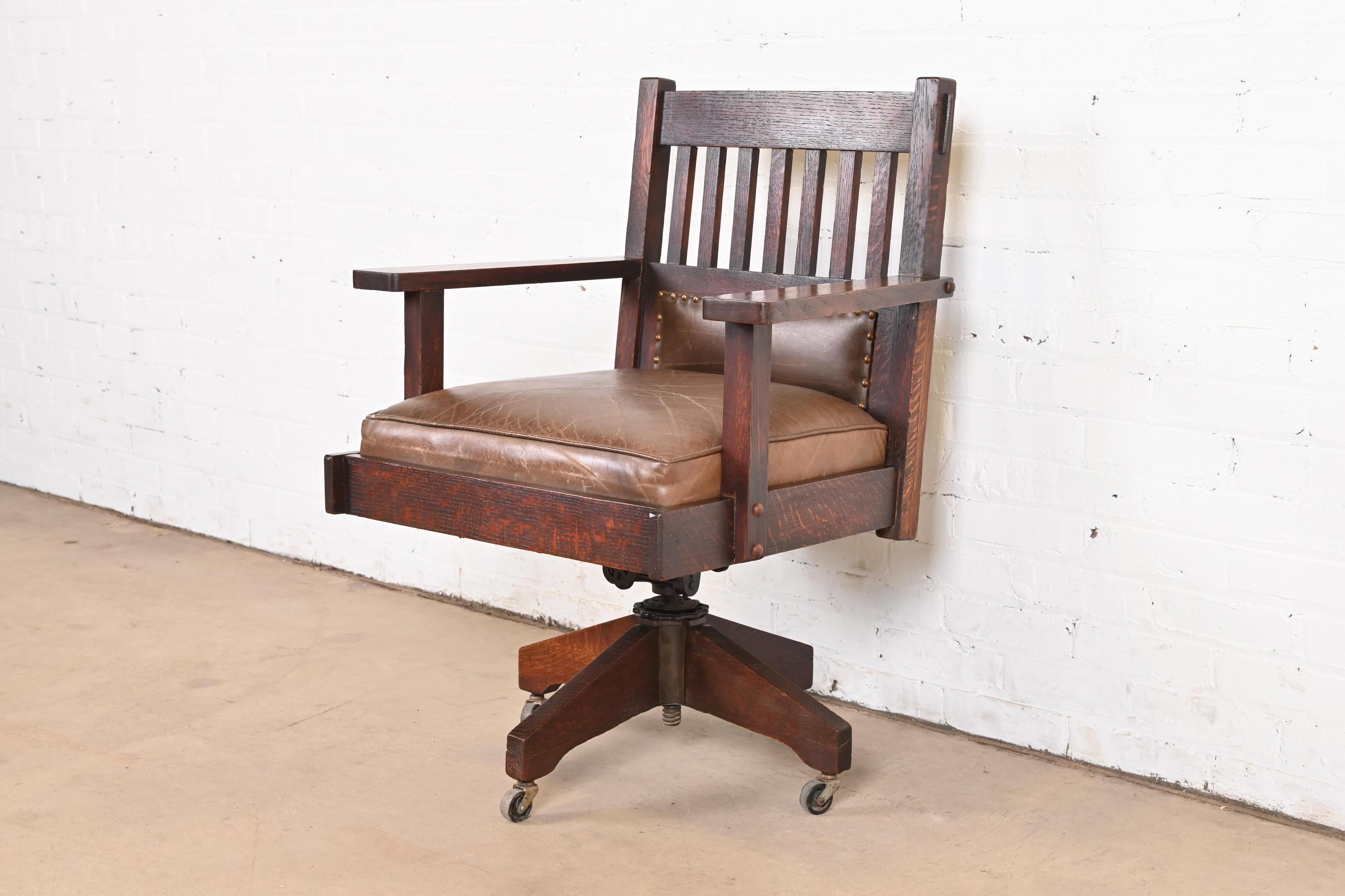 American Stickley Brothers Antique Mission Oak Arts & Crafts Executive Swivel Desk Chair