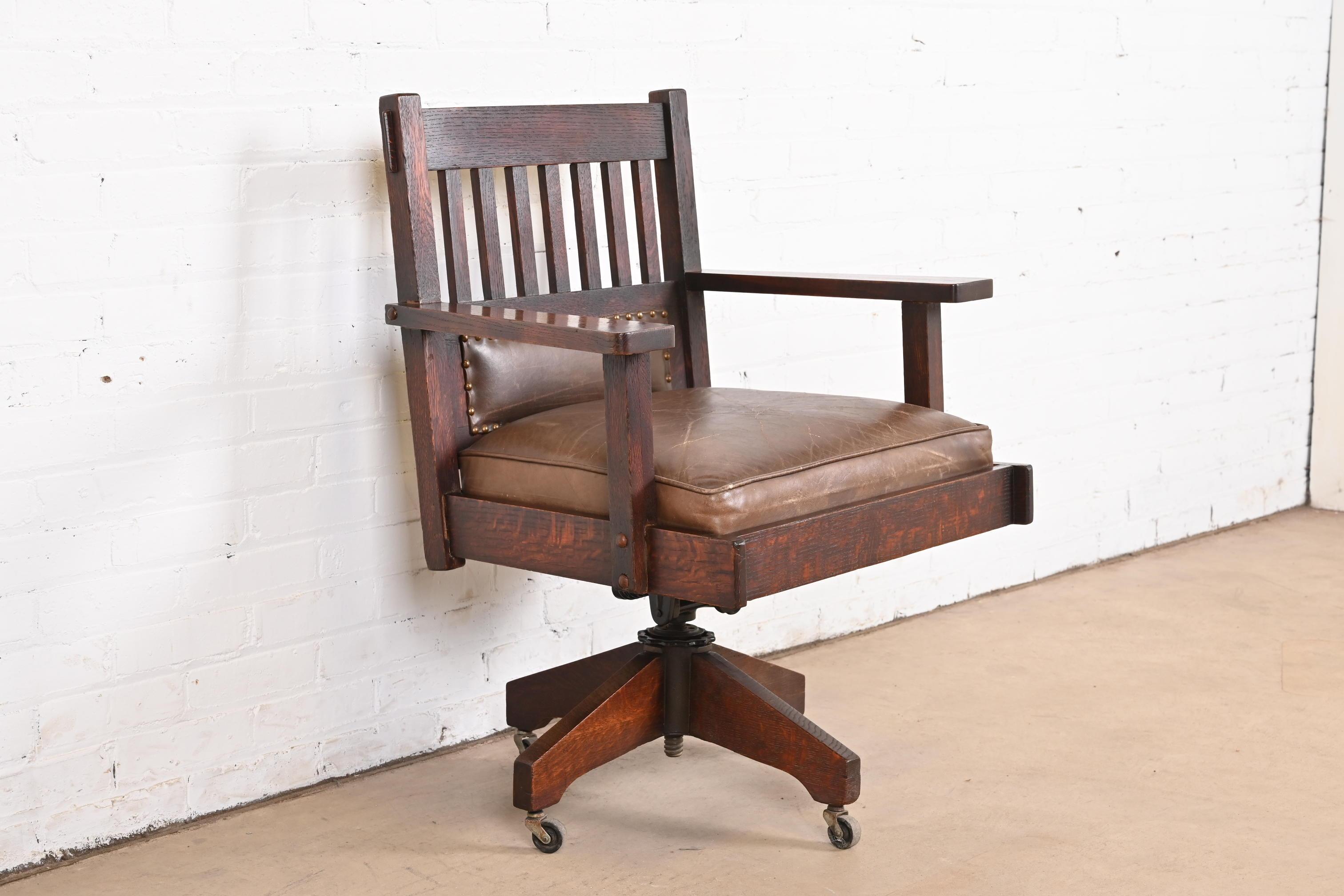 20th Century Stickley Brothers Antique Mission Oak Arts & Crafts Executive Swivel Desk Chair