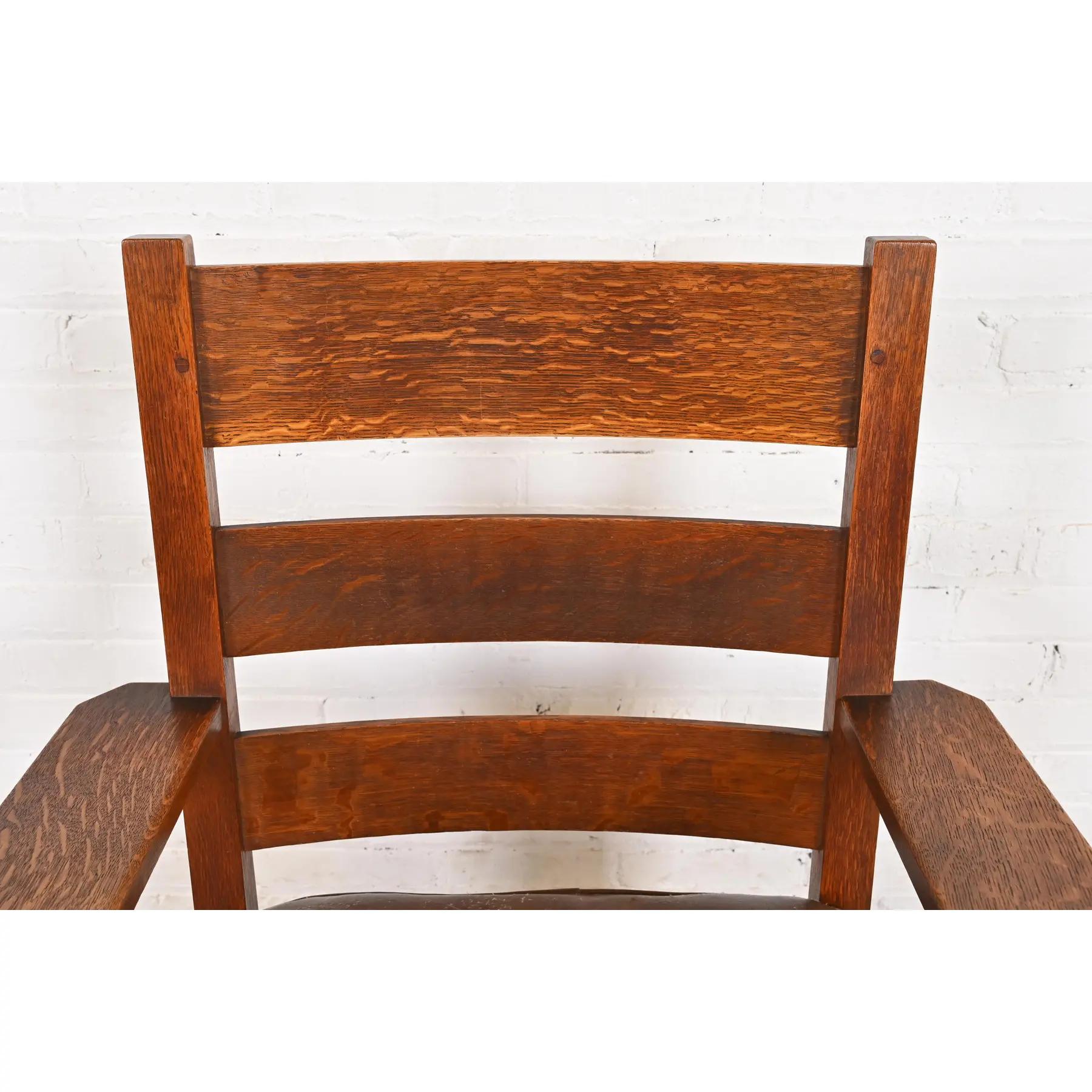 Stickley Brothers Antique Mission Oak Arts & Crafts Lounge Chairs, Pair For Sale 1