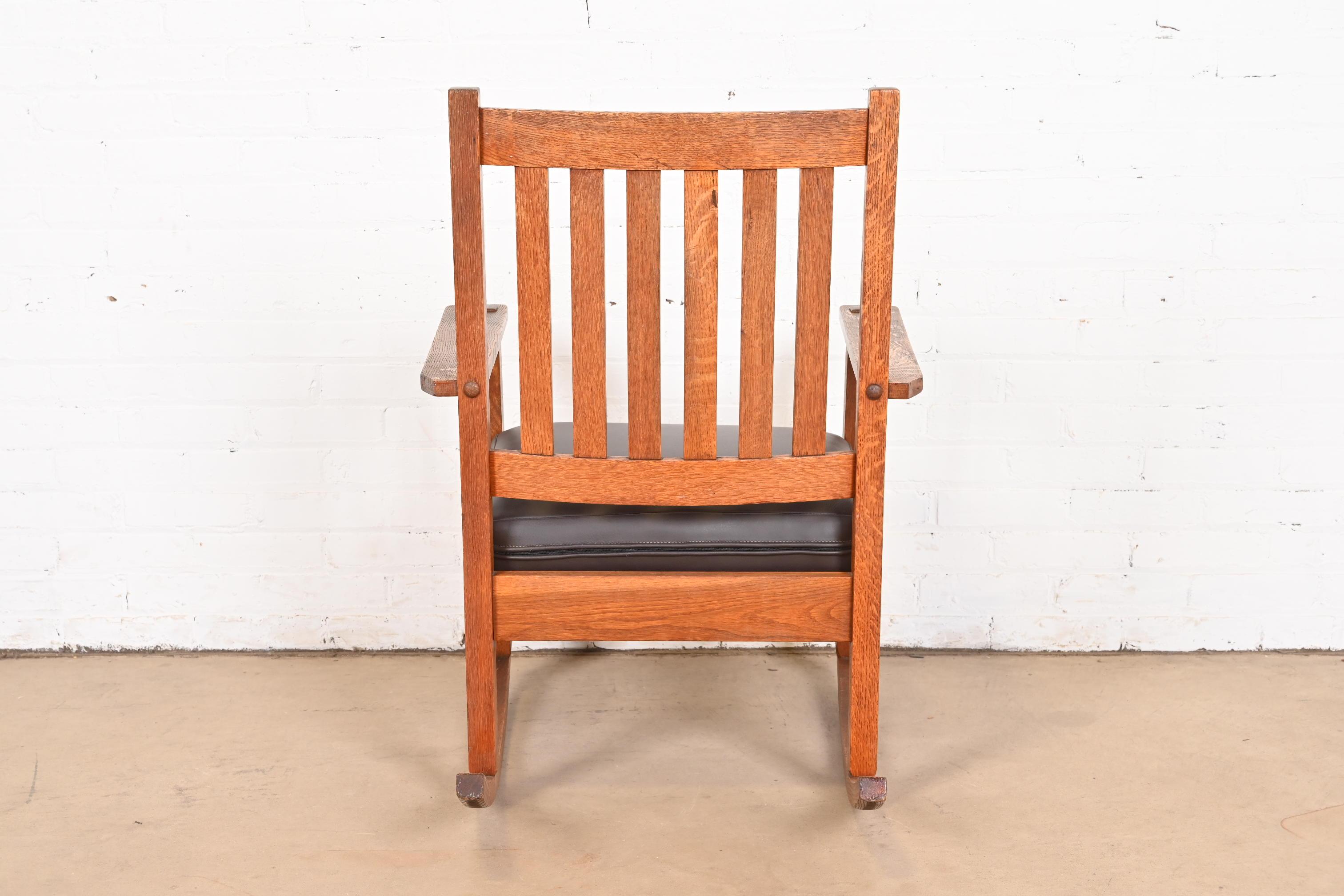 Stickley Brothers Antique Mission Oak Arts & Crafts Rocking Chair, Circa 1900 For Sale 5
