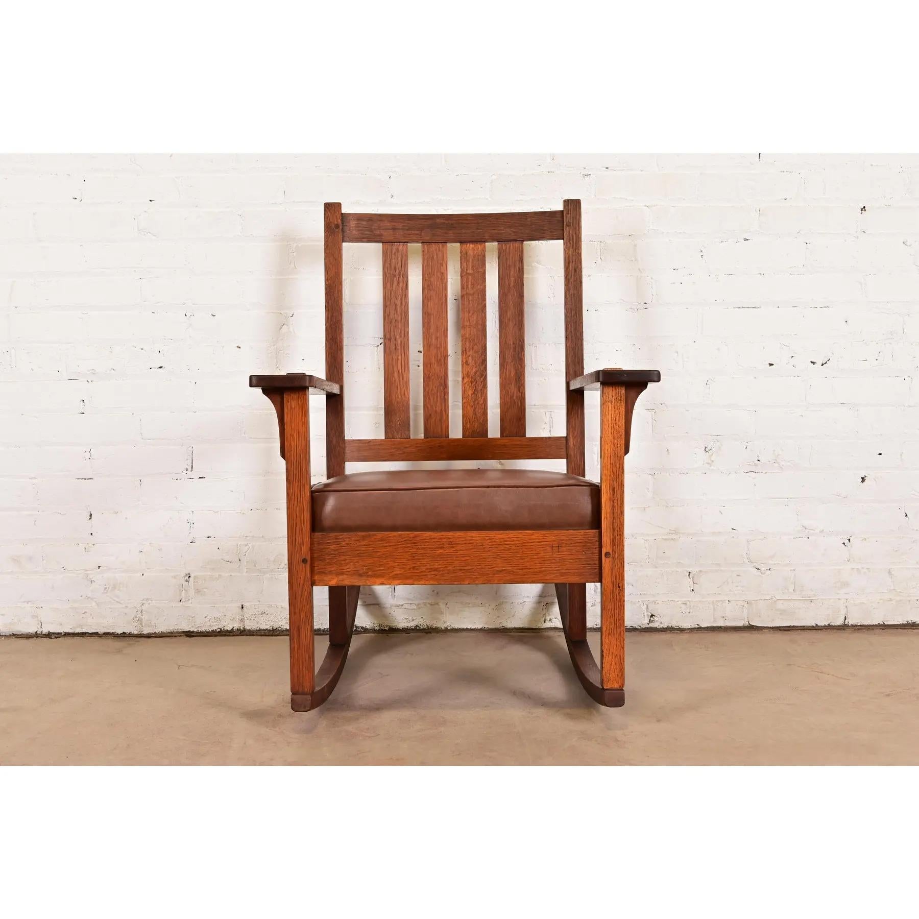 Stickley Brothers Antiker Missionsstuhl aus Eichenholz im Arts and Crafts-Stil, um 1910 (amerikanisch) im Angebot