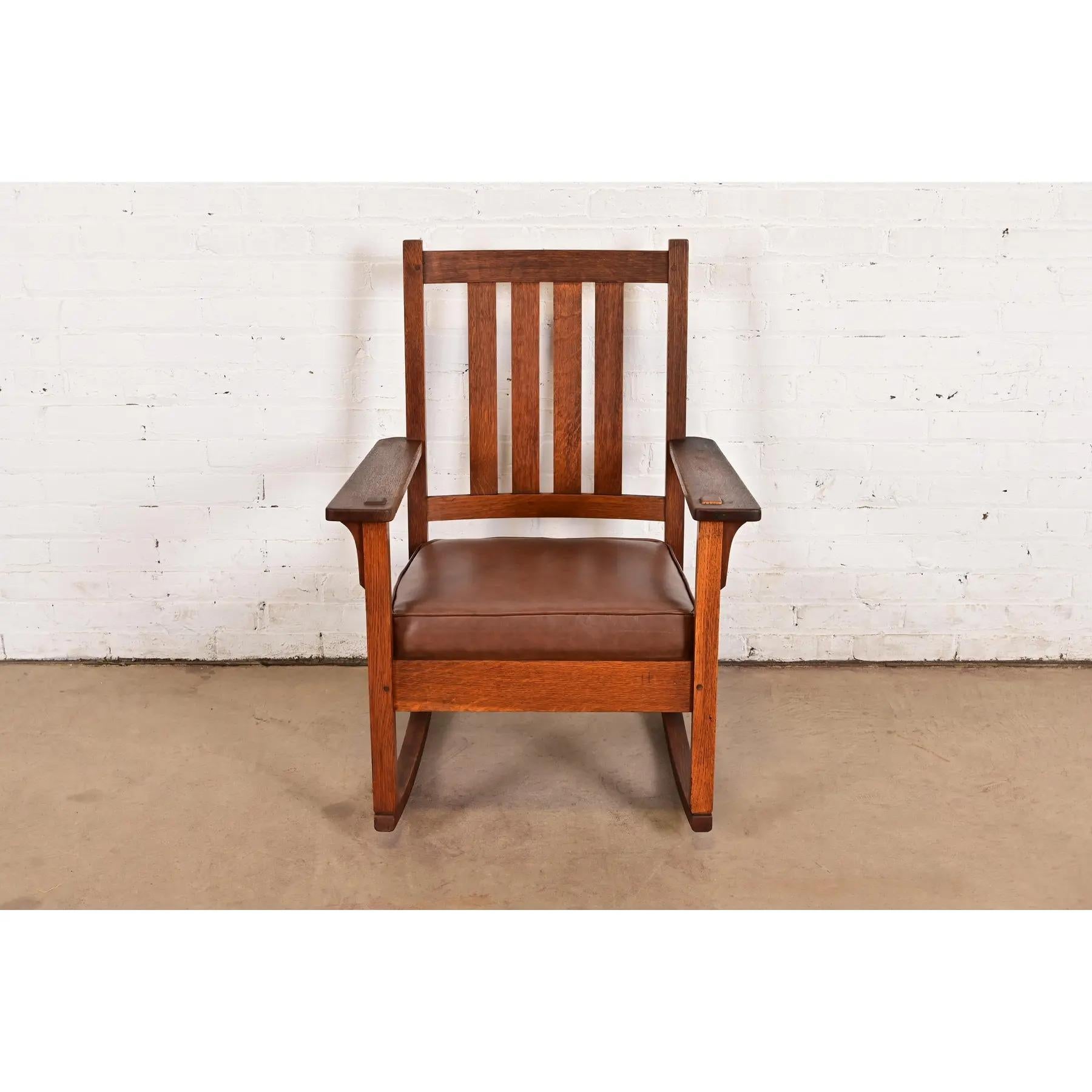 Stickley Brothers Antiker Missionsstuhl aus Eichenholz im Arts and Crafts-Stil, um 1910 im Zustand „Gut“ im Angebot in South Bend, IN