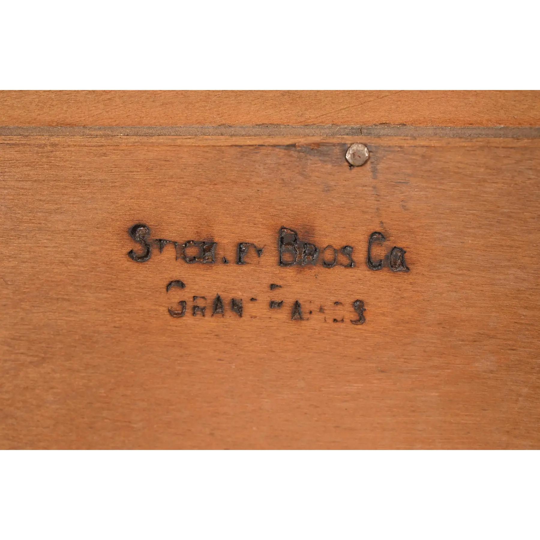 Stickley Brothers Antique Mission Oak Arts & Crafts Sideboard or Bar Cabinet For Sale 5