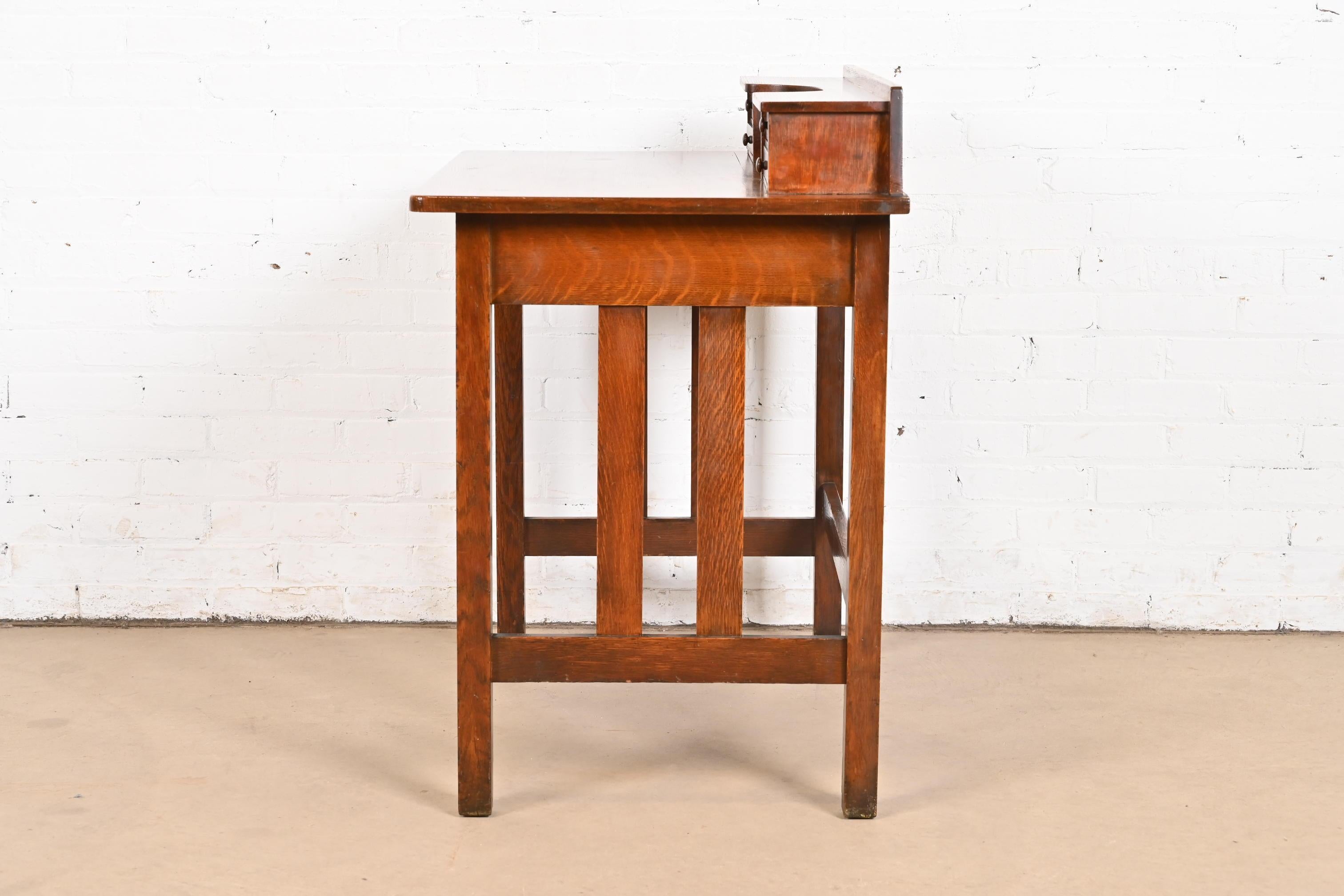 Stickley Brothers Antique Mission Oak Arts & Crafts Writing Desk, Circa 1900 For Sale 3