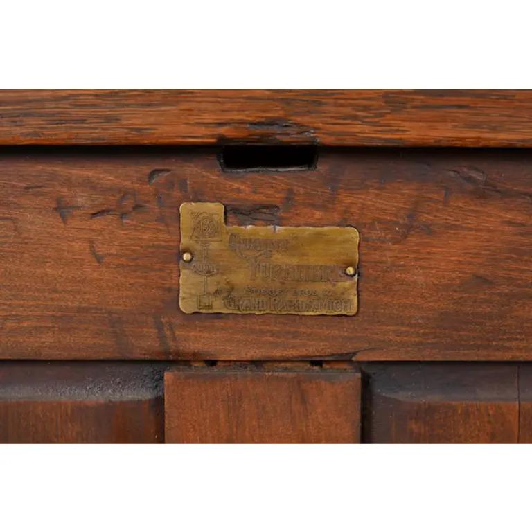 Stickley Brothers Antique Mission Tiger Oak Arts & Crafts Sideboard or Bar Cabin For Sale 5