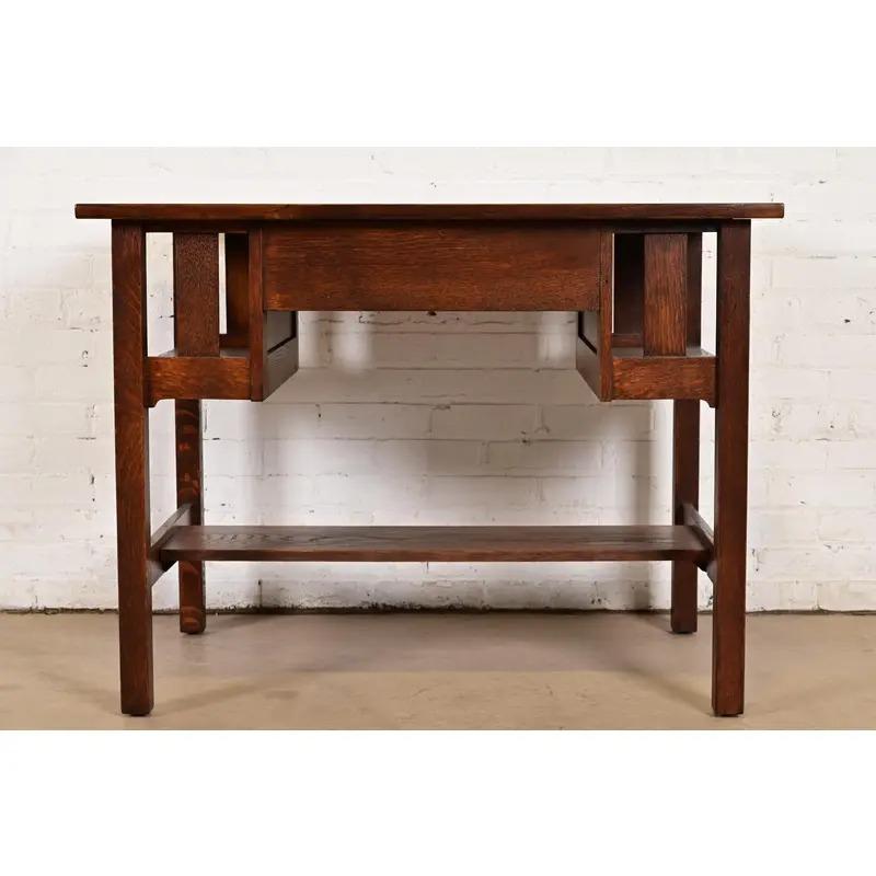 Stickley Brothers Arts & Crafts Schreibtisch mit eingebauten Bücherregalen, neu lackiert im Angebot 6