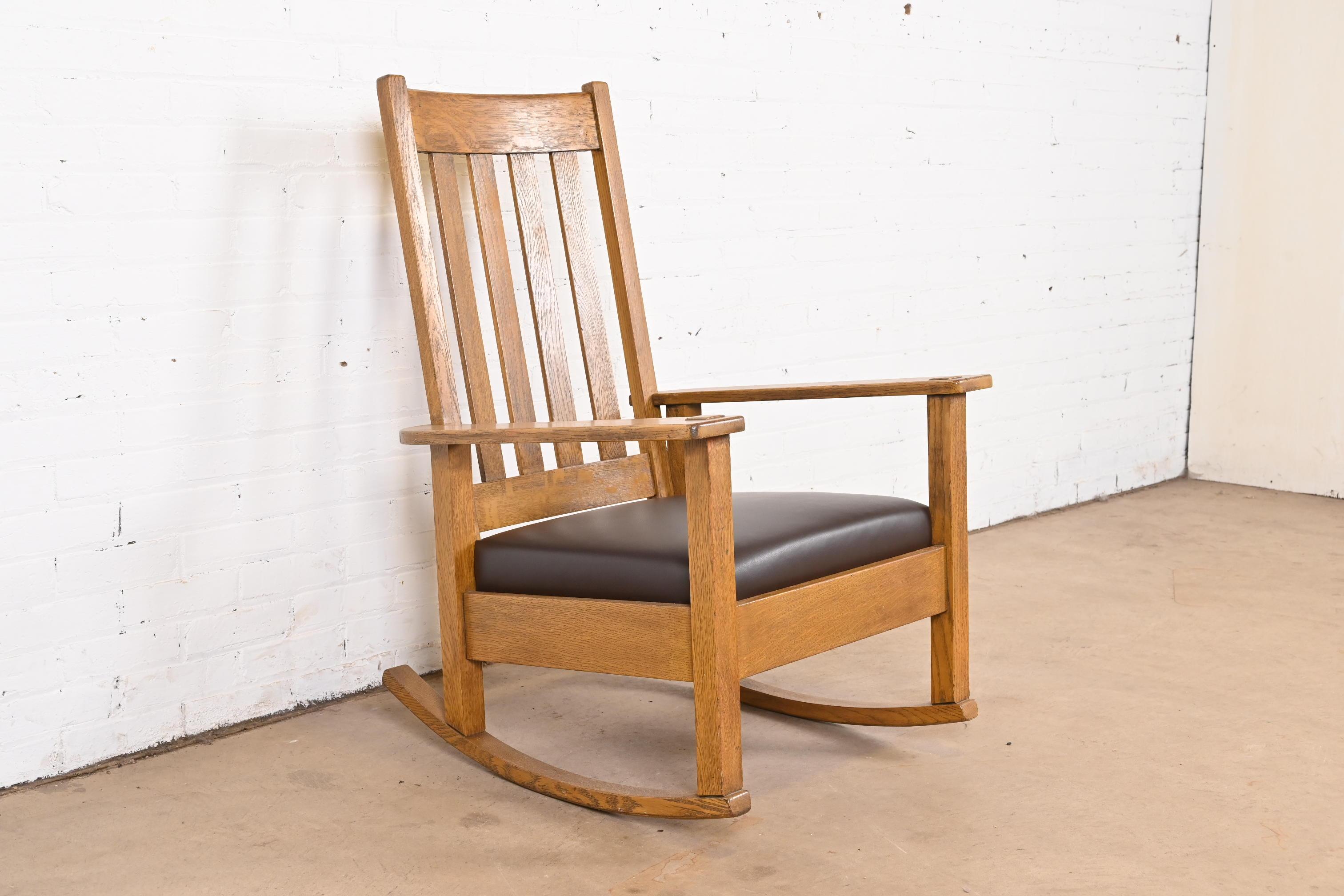 American Stickley Brothers Arts & Crafts Oak and Leather Rocking Chair, Circa 1900