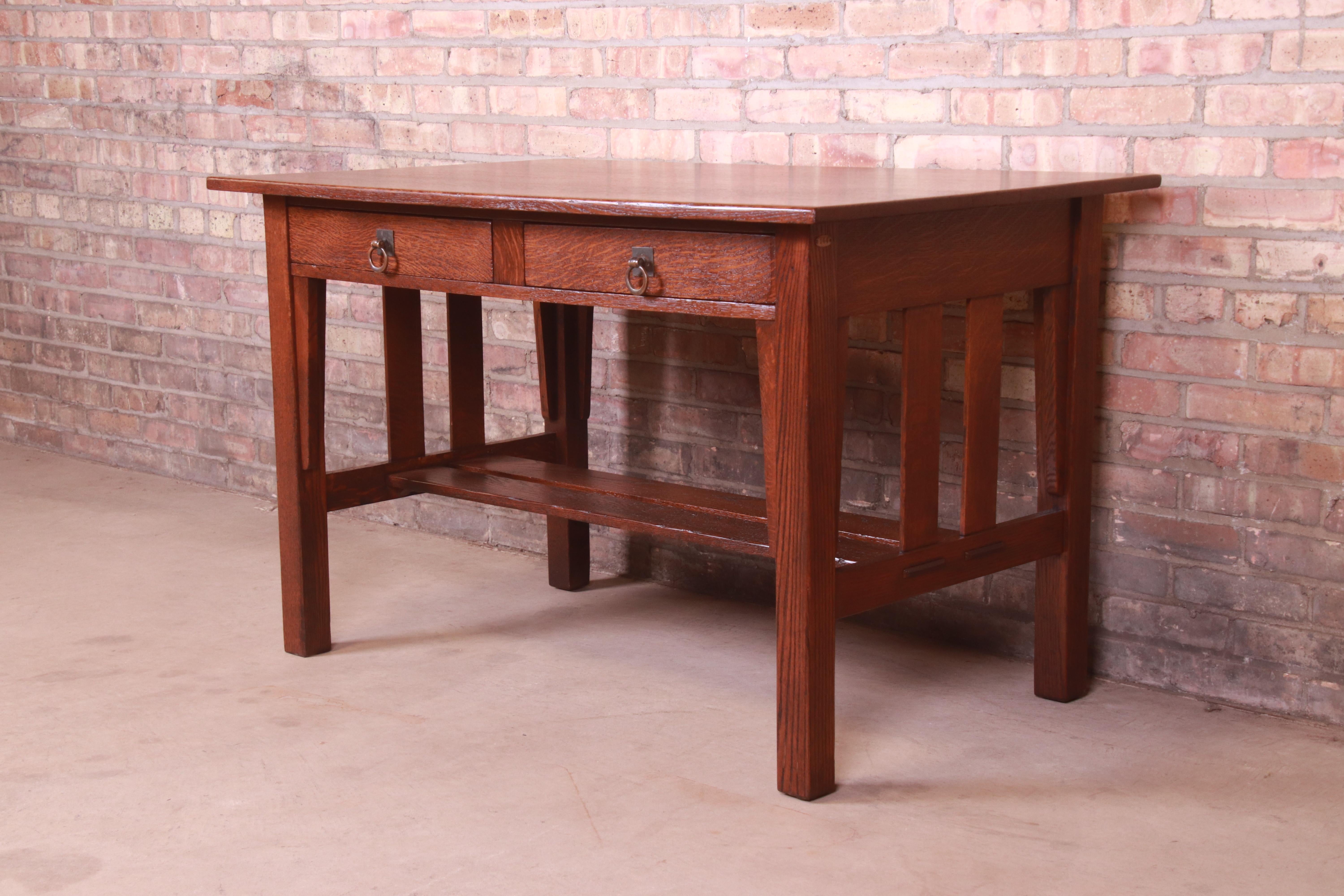 Stickley Brothers Arts & Crafts Oak Writing Desk or Library Table, Restored In Good Condition In South Bend, IN
