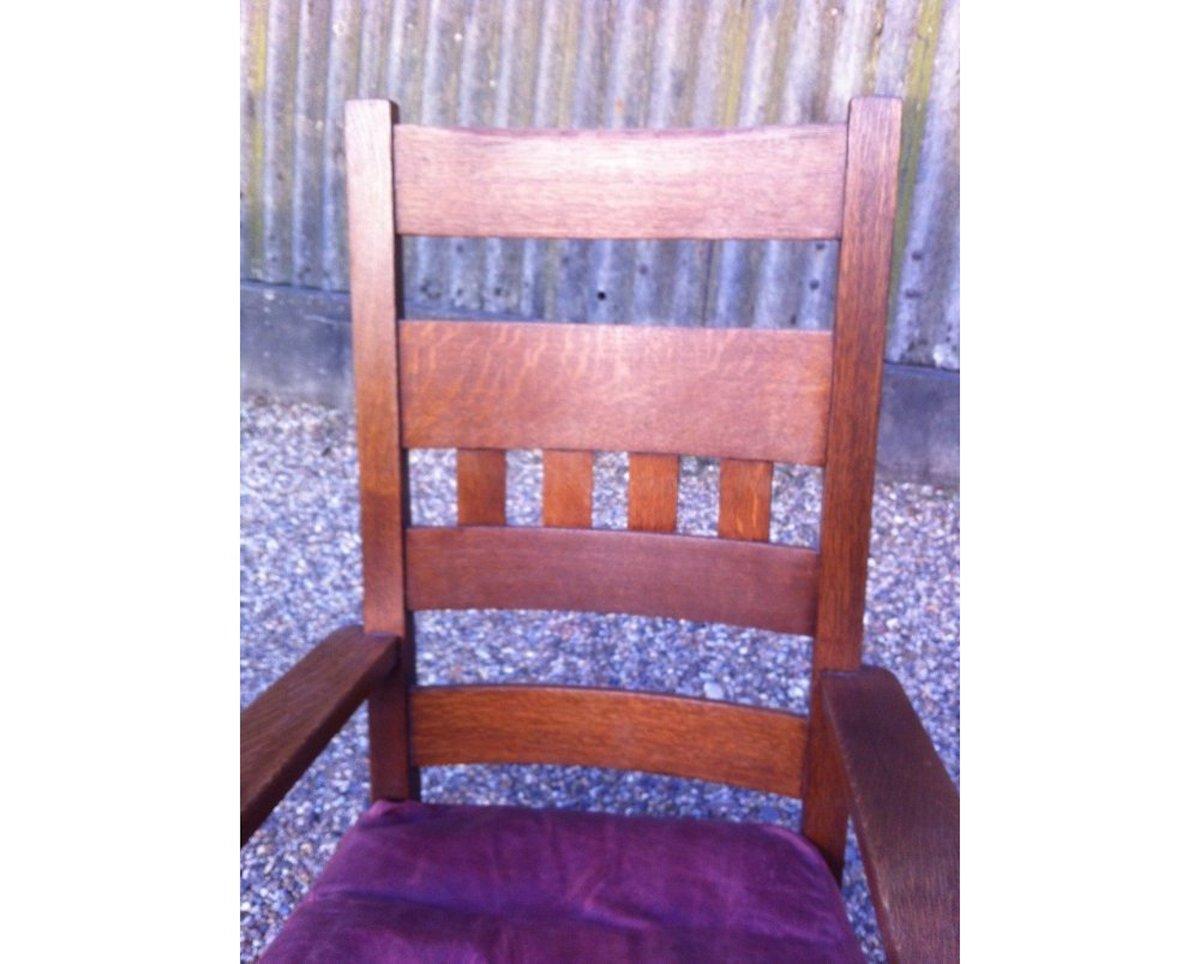 Arts and Crafts Dans le style de Stickley Brothers, chaise à bascule en chêne américaine Arts & Crafts en vente