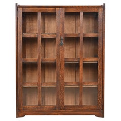 Stickley Brothers Mission Oak Arts and Crafts Bookcase, Circa 1900