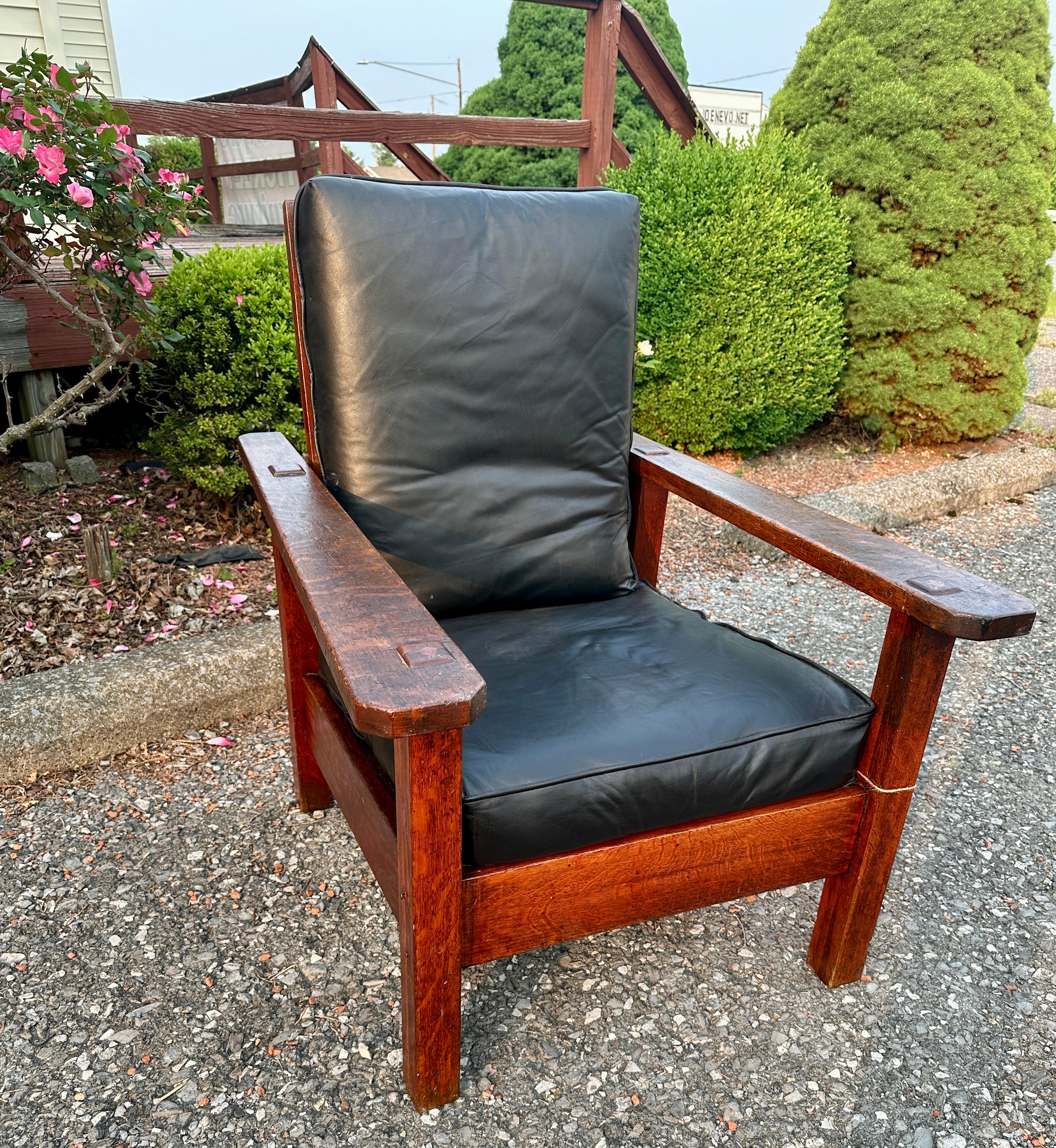 Chaise Morris de Stickley Brothers (Recliner) Model No. 64.  Signé ! - W8029 en vente 4