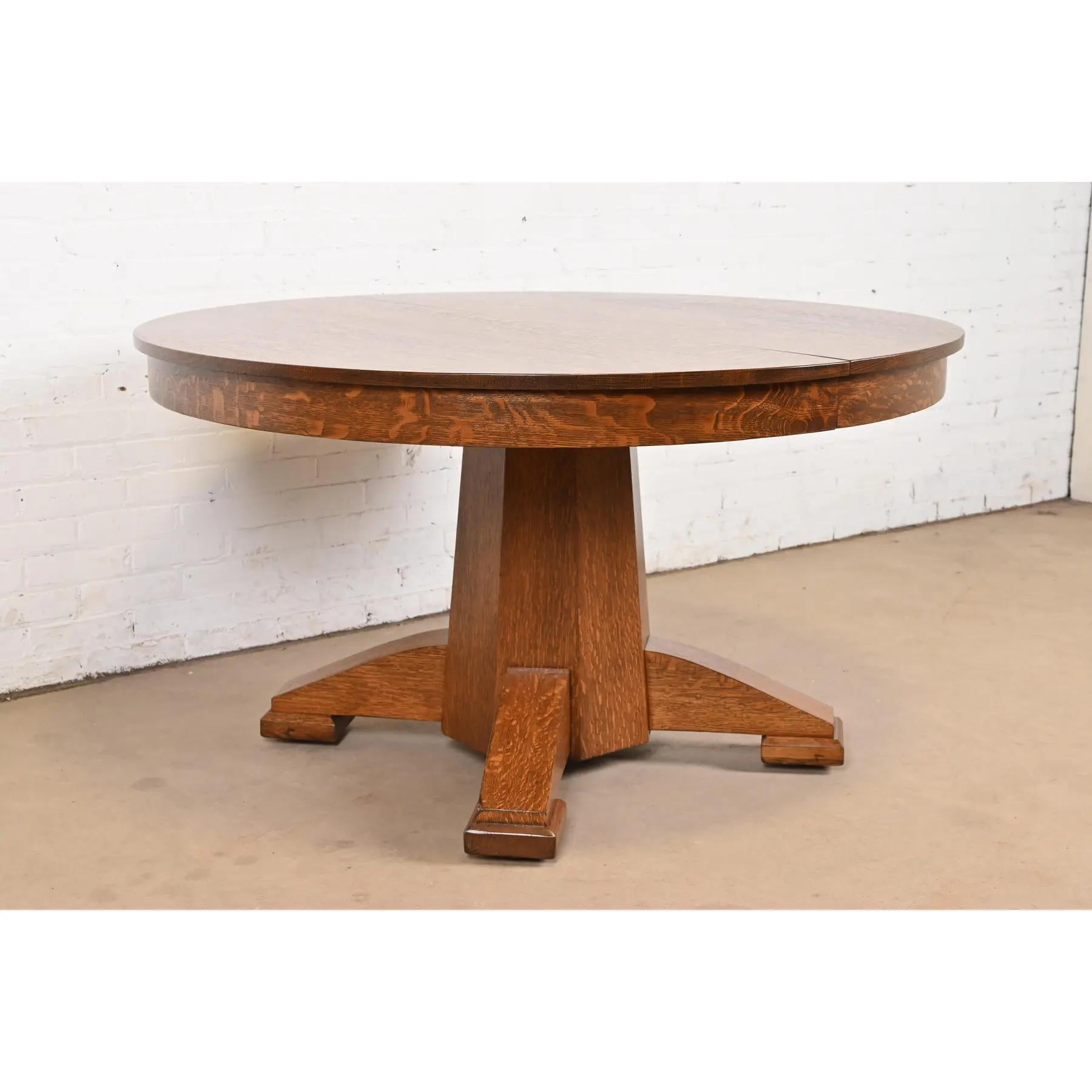 Table de salle à manger de style Brothers Antique Mission Arts & Crafts, refinished Bon état - En vente à South Bend, IN