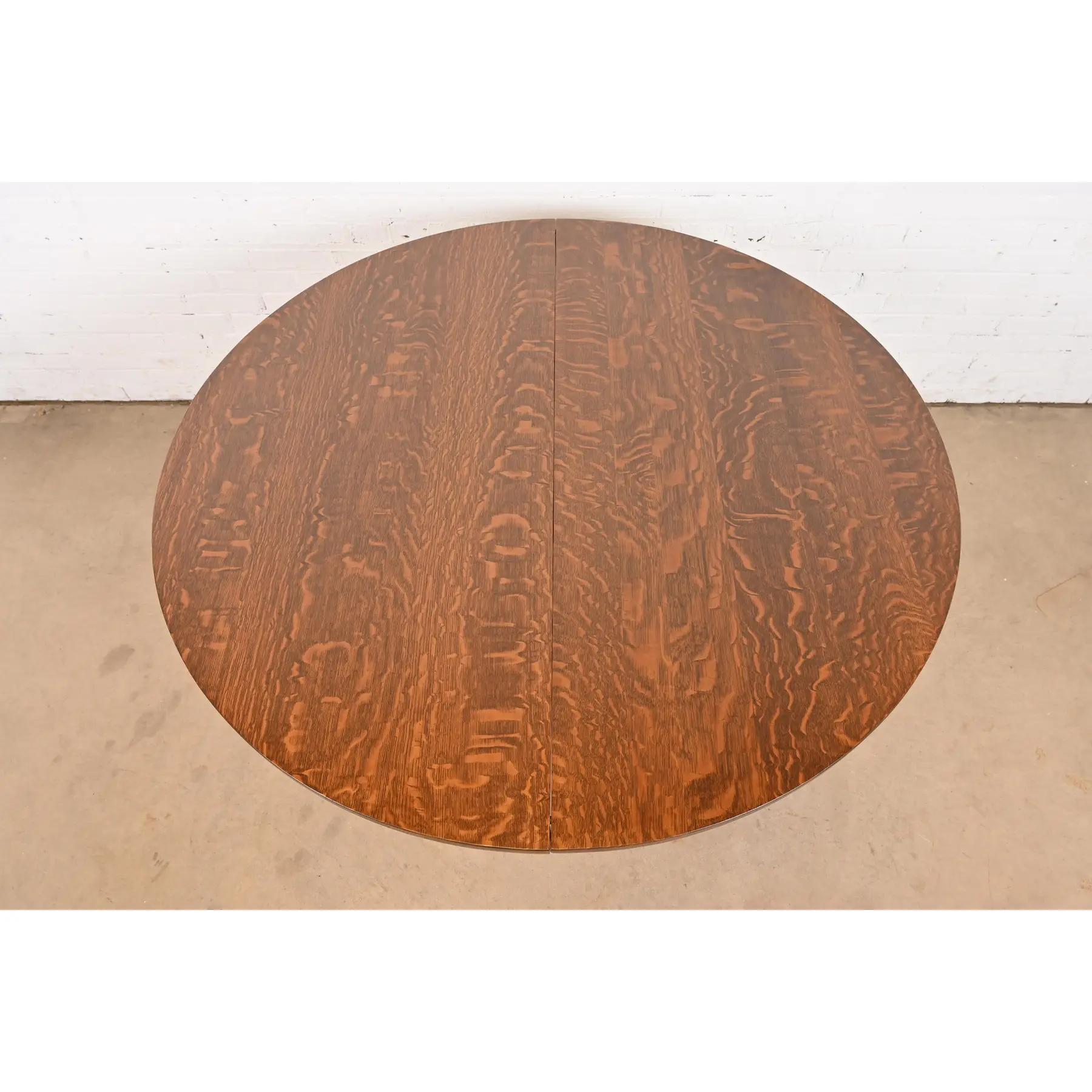 Début du 20ème siècle Table de salle à manger de style Brothers Antique Mission Arts & Crafts, refinished en vente