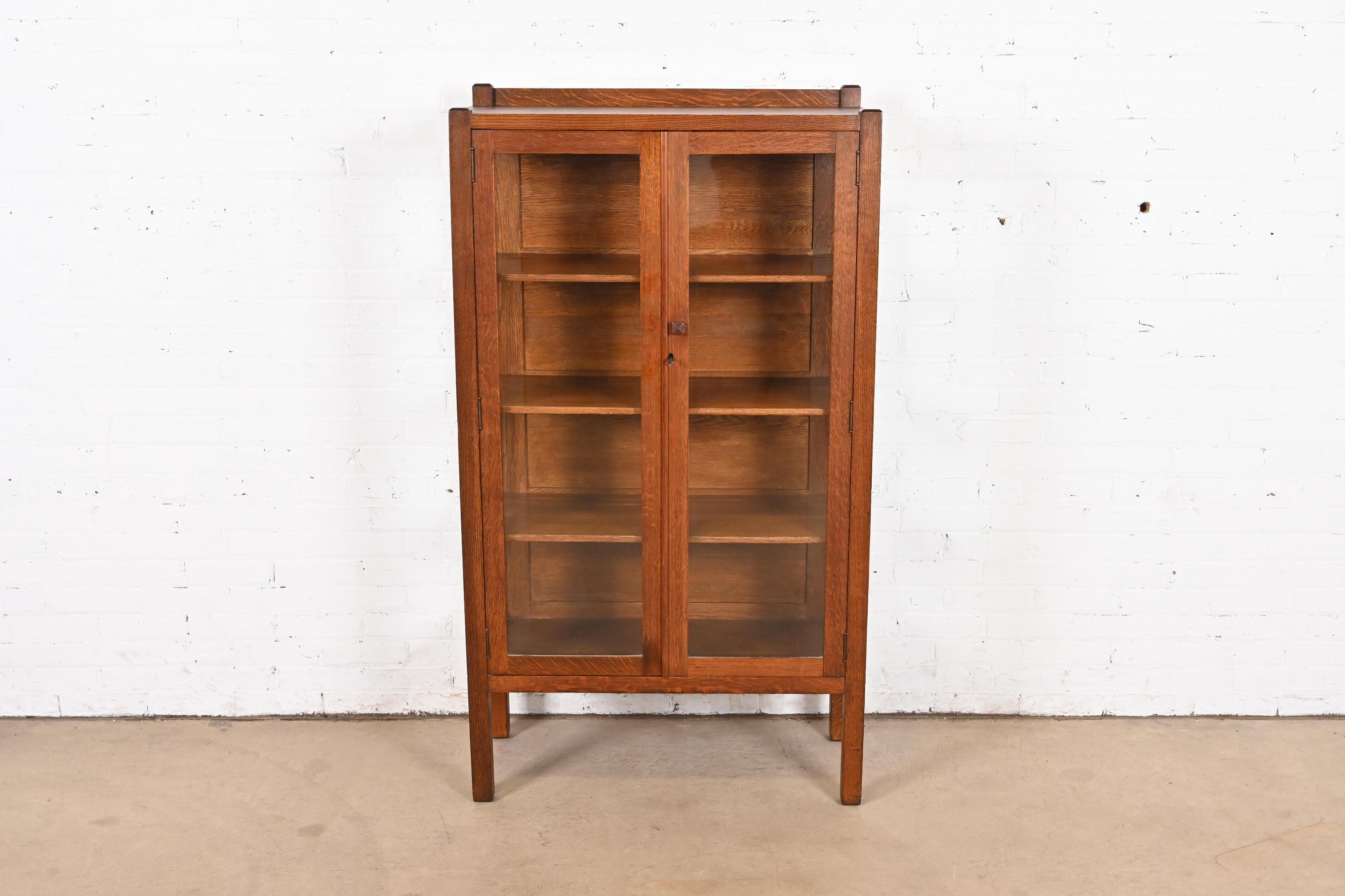 American Stickley Brothers Style Antique Mission Oak Arts and Crafts Bookcase Cabinet
