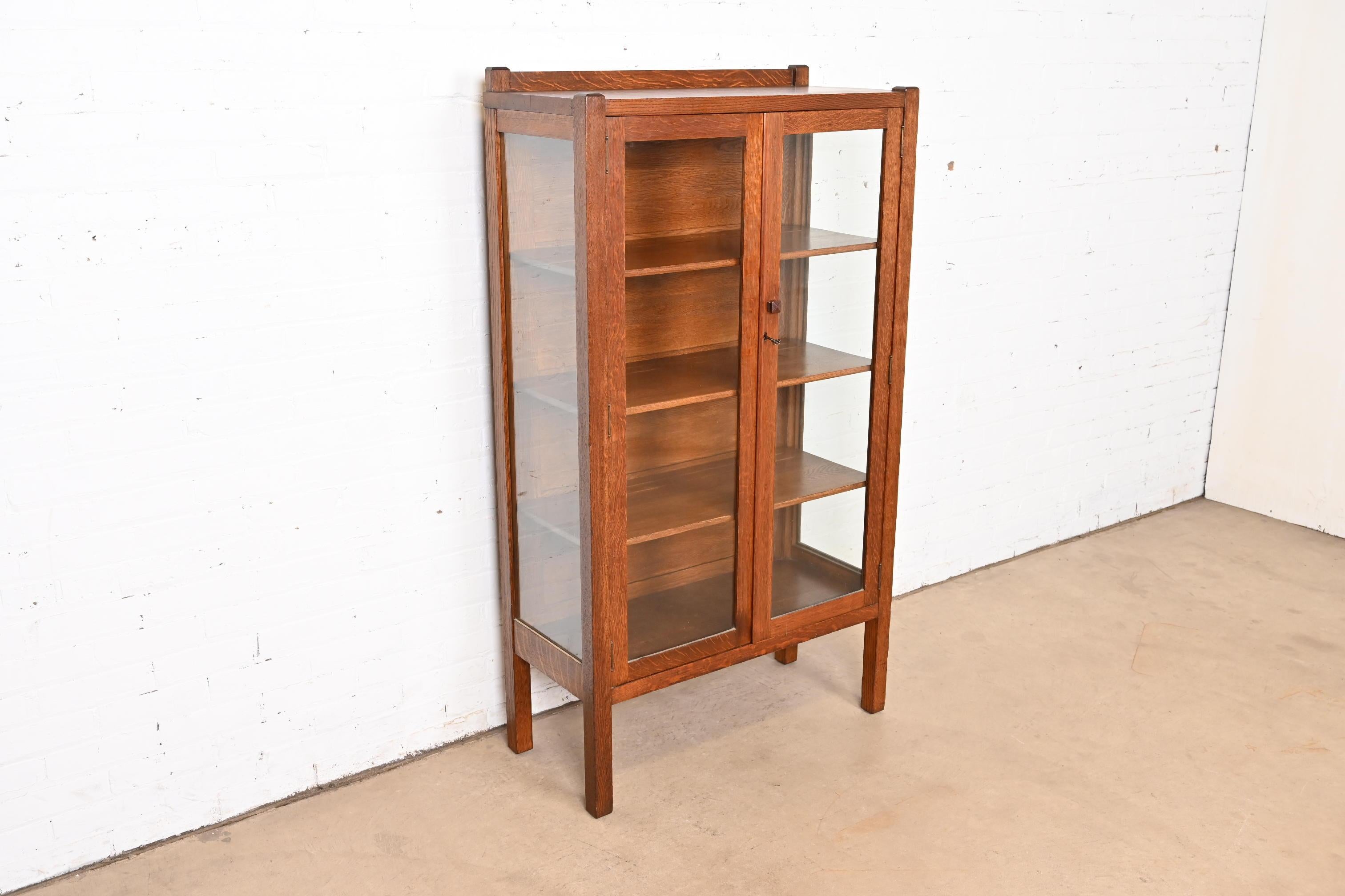 20th Century Stickley Brothers Style Antique Mission Oak Arts and Crafts Bookcase Cabinet