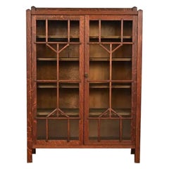Stickley Brothers Style Antique Mission Oak Arts and Crafts Bookcase Circa 1900