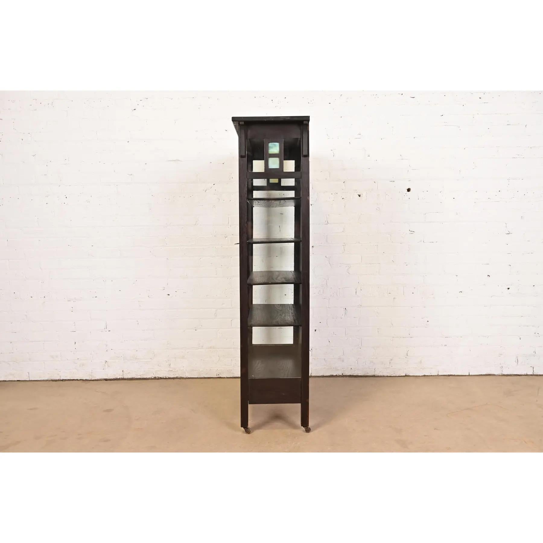 Mobile libreria in stile Stickley Brothers, antico Mission Arts & Crafts in quercia in vendita 4