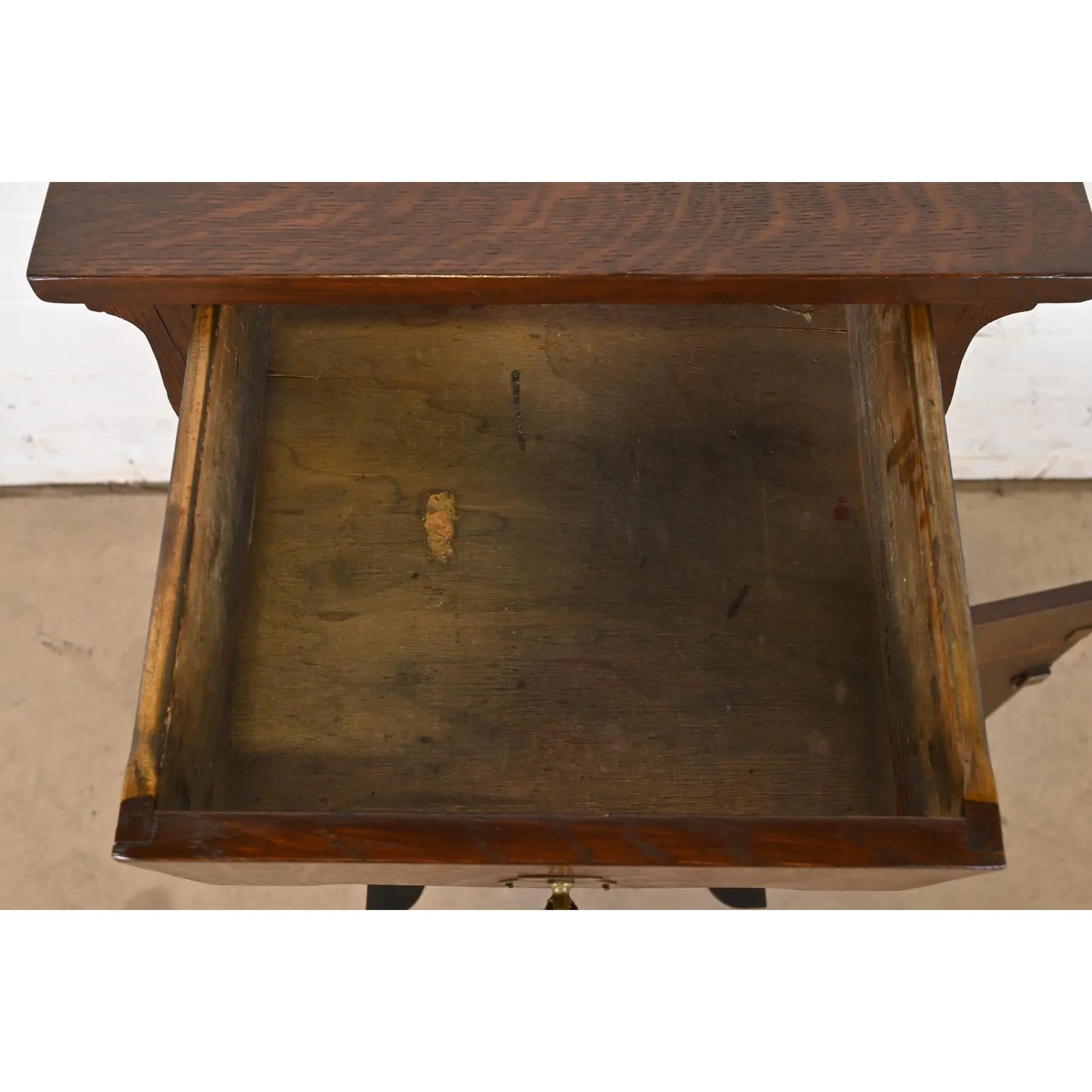 Cellaretto antico in stile Stickley Brothers, Mission Arts & Crafts, circa 1910 in vendita 1