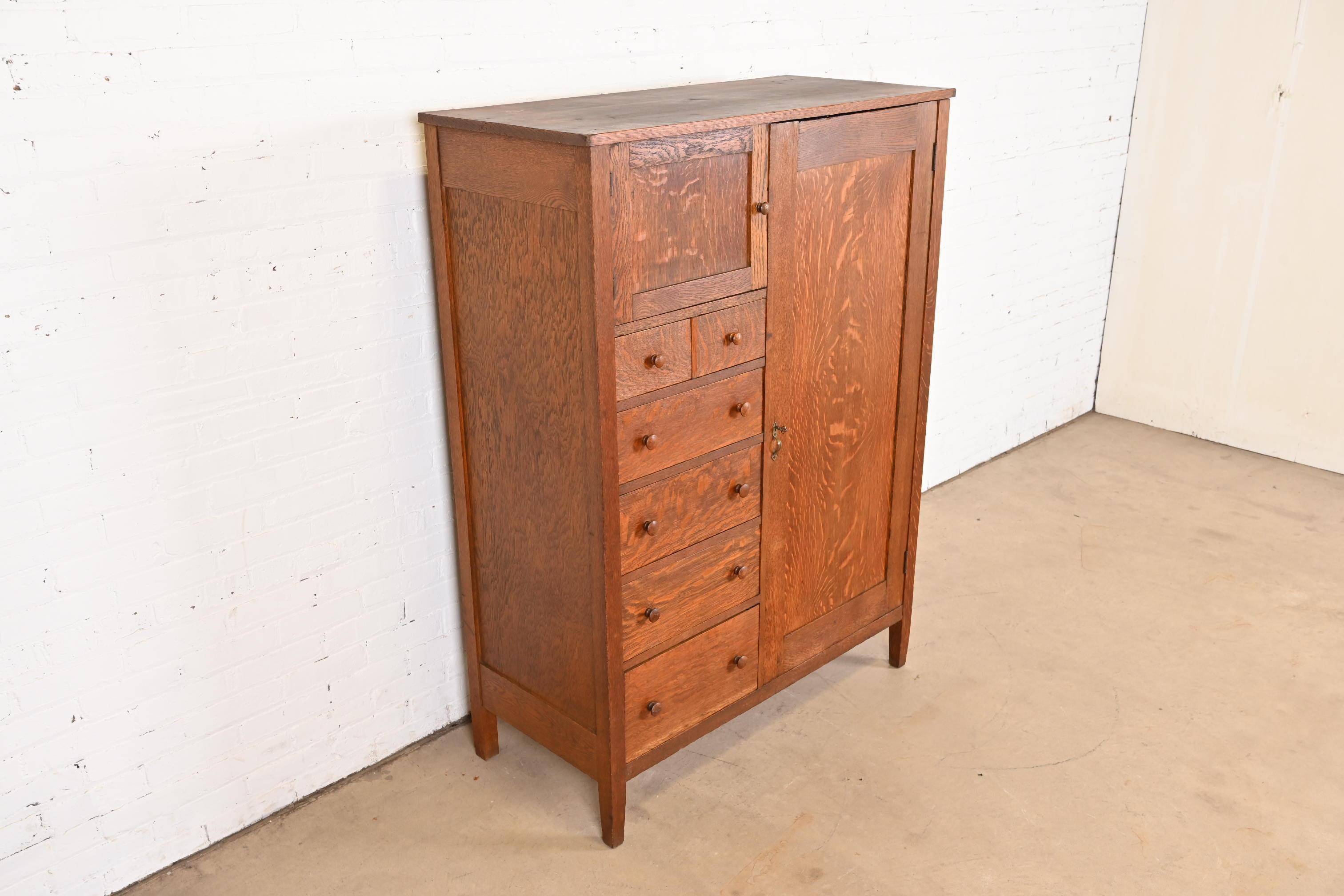 Stickley Brothers Style Antique Mission Oak Arts & Crafts Chifferobe or Armoire 1