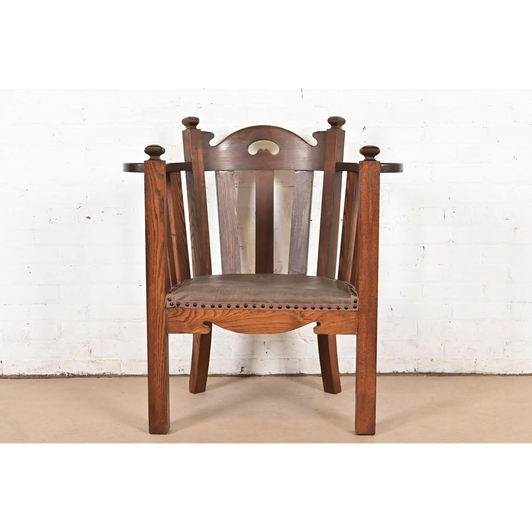 Arts and Crafts Sedia da club a cubo in stile Stickley Brothers, antica Mission Arts & Crafts in quercia in vendita