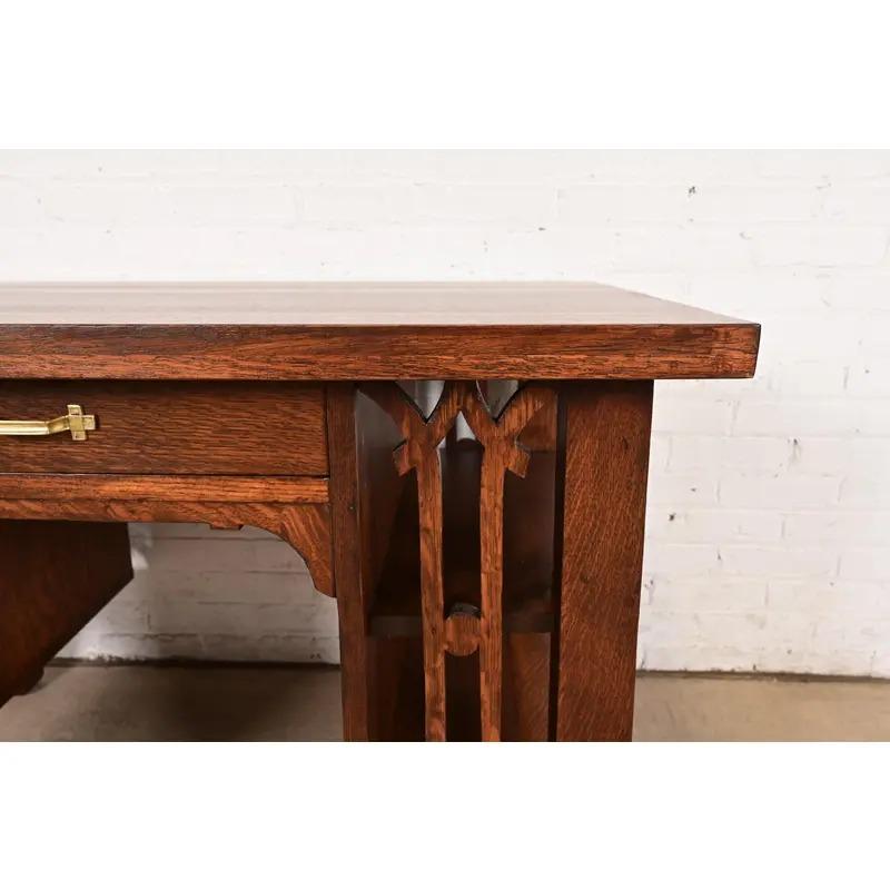 Scrivania Mission Arts & Crafts di Stickley Brothers in stile Oak, appena rifinita in vendita 3