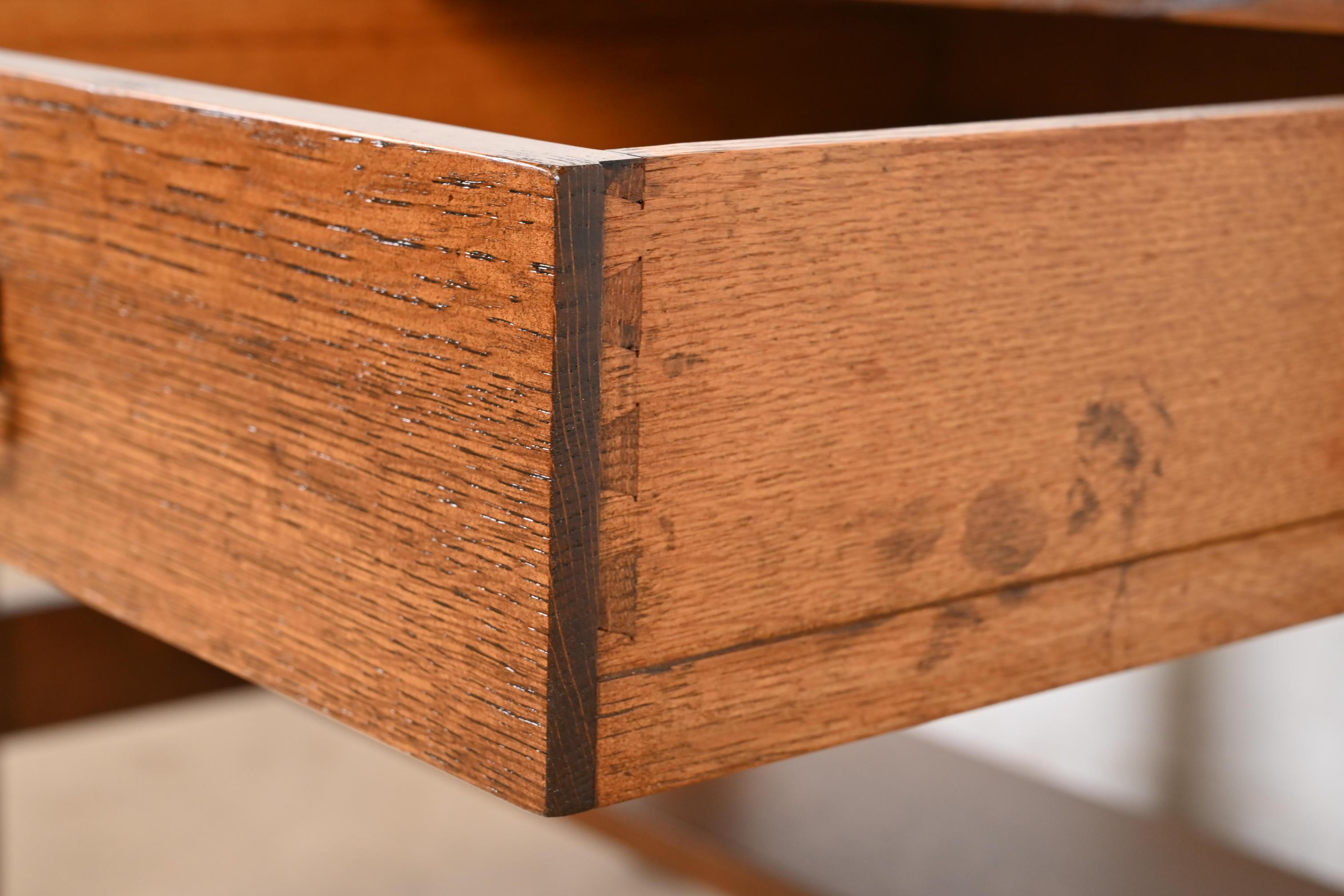 Stickley Brothers Style Antique Mission Oak Arts & Crafts Desk or Library Table For Sale 3