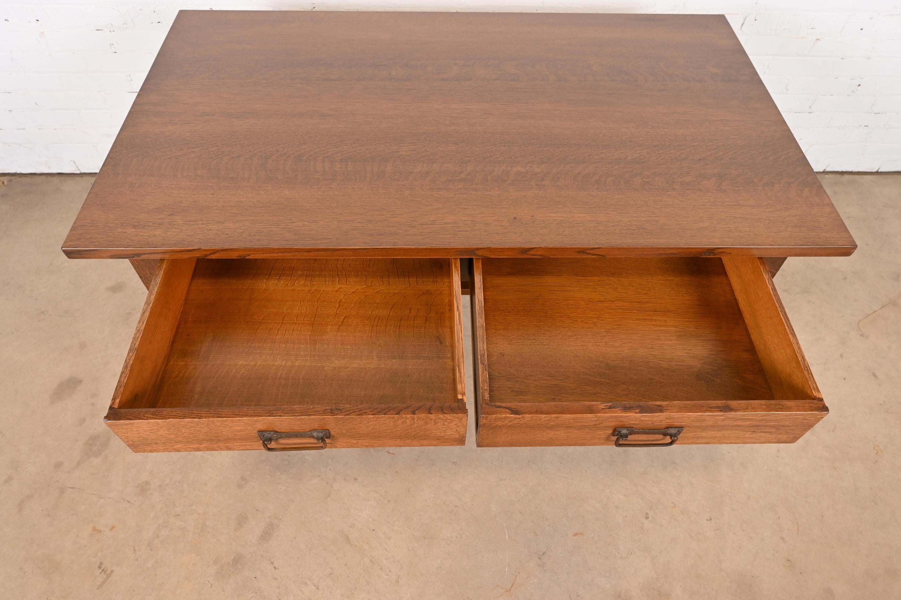 Stickley Brothers Style Antique Mission Oak Arts & Crafts Desk or Library Table For Sale 4