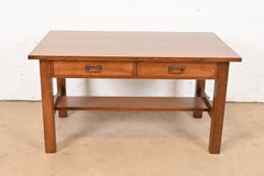 Stickley Brothers Stil Antiker Mission Eichenholz Arts & Crafts Schreibtisch oder Bibliothekstisch