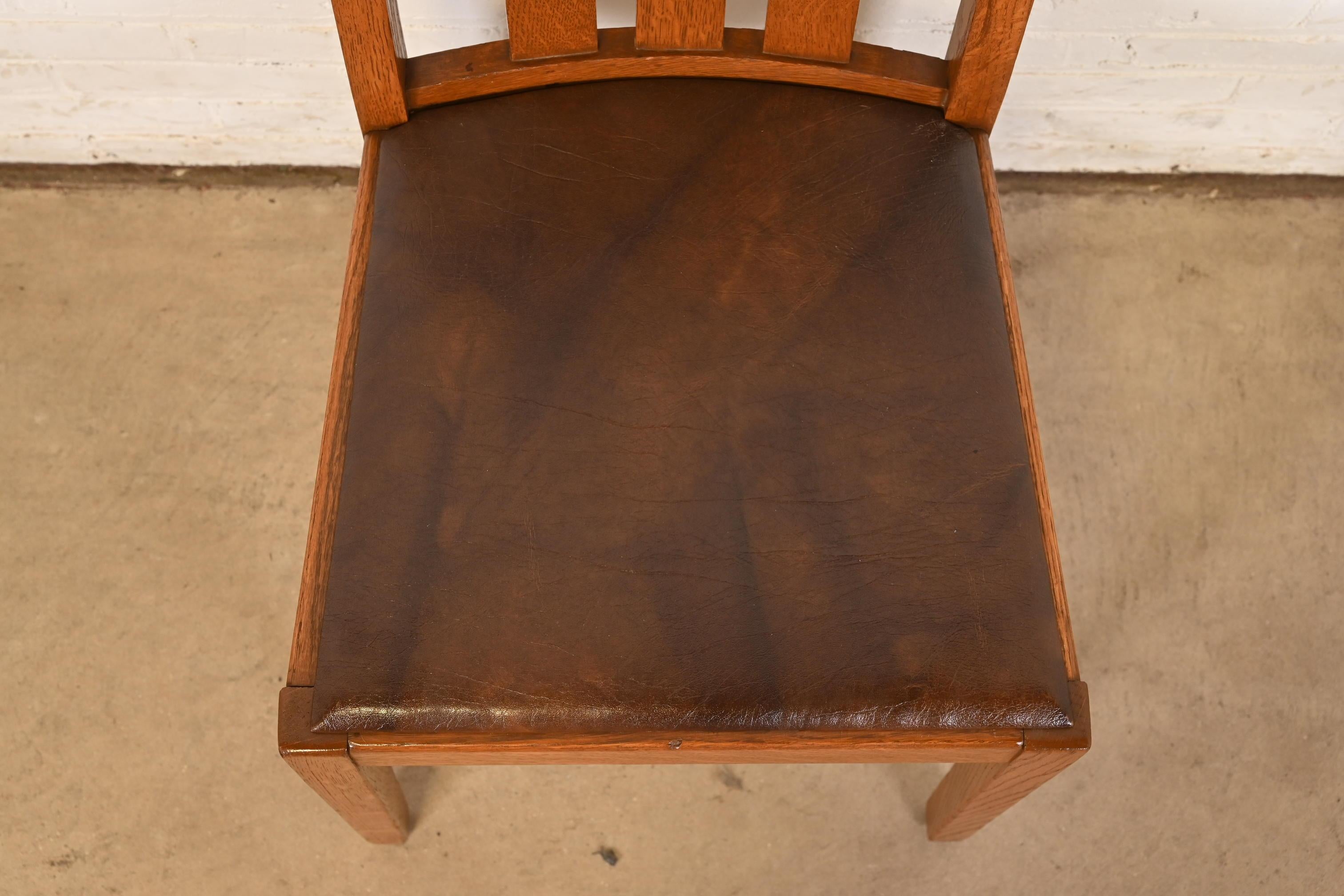 Stickley Brothers Stil Antike Mission Arts & Crafts Eiche Schreibtisch oder Beistellstuhl (Eichenholz) im Angebot
