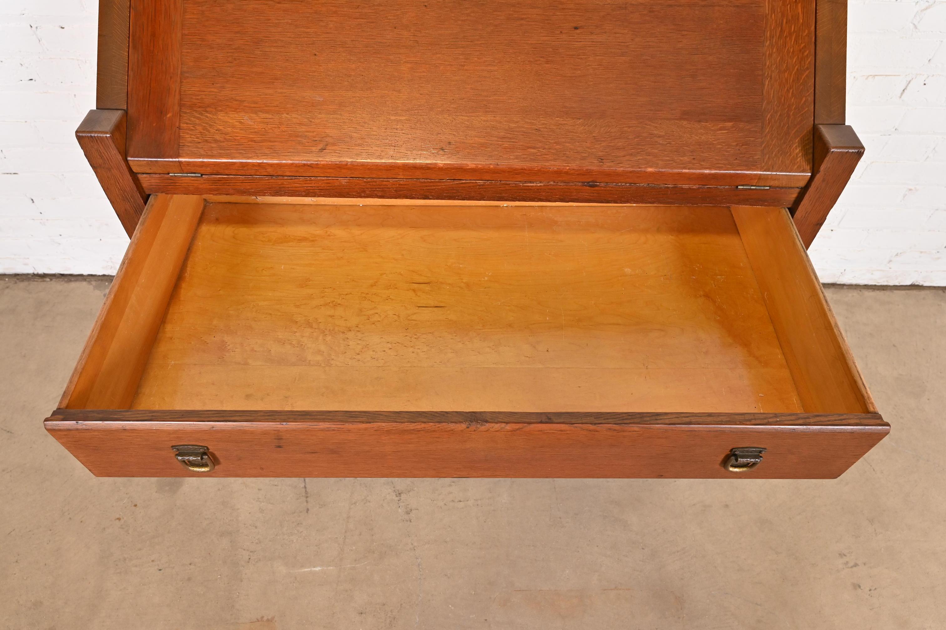 Stickley Brothers Style Antique Mission Arts & Craft Oak Drop Front Desk (bureau à abattant) en vente 5